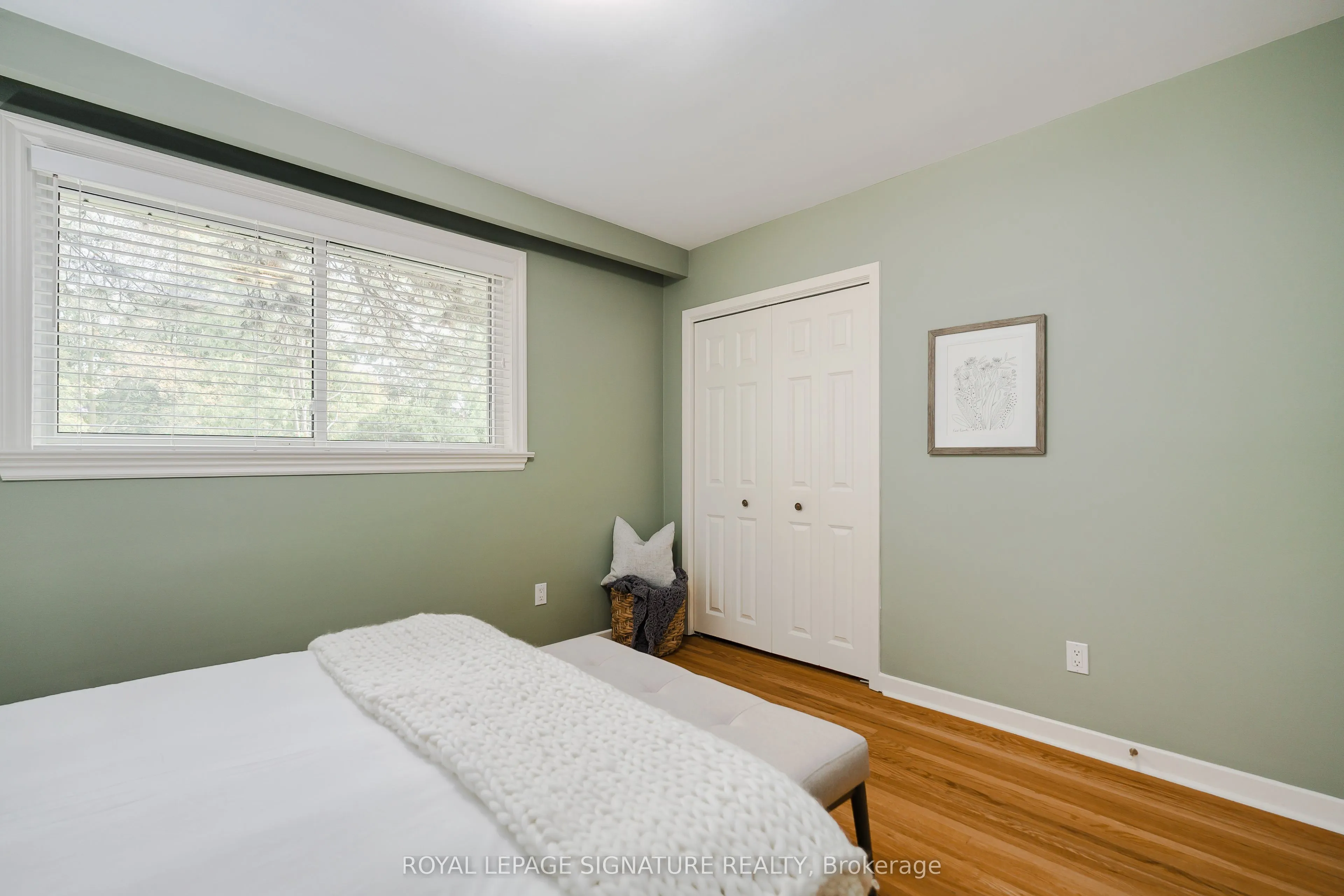 11 Bellbury Crescent