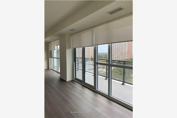 3237 Bayview Avenue #809