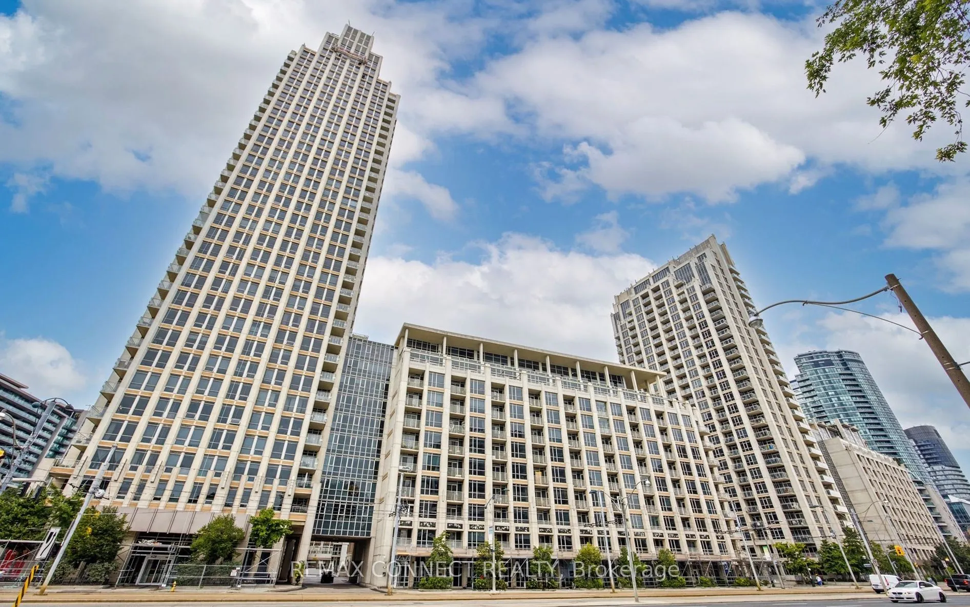 628 Fleet Street #PH1