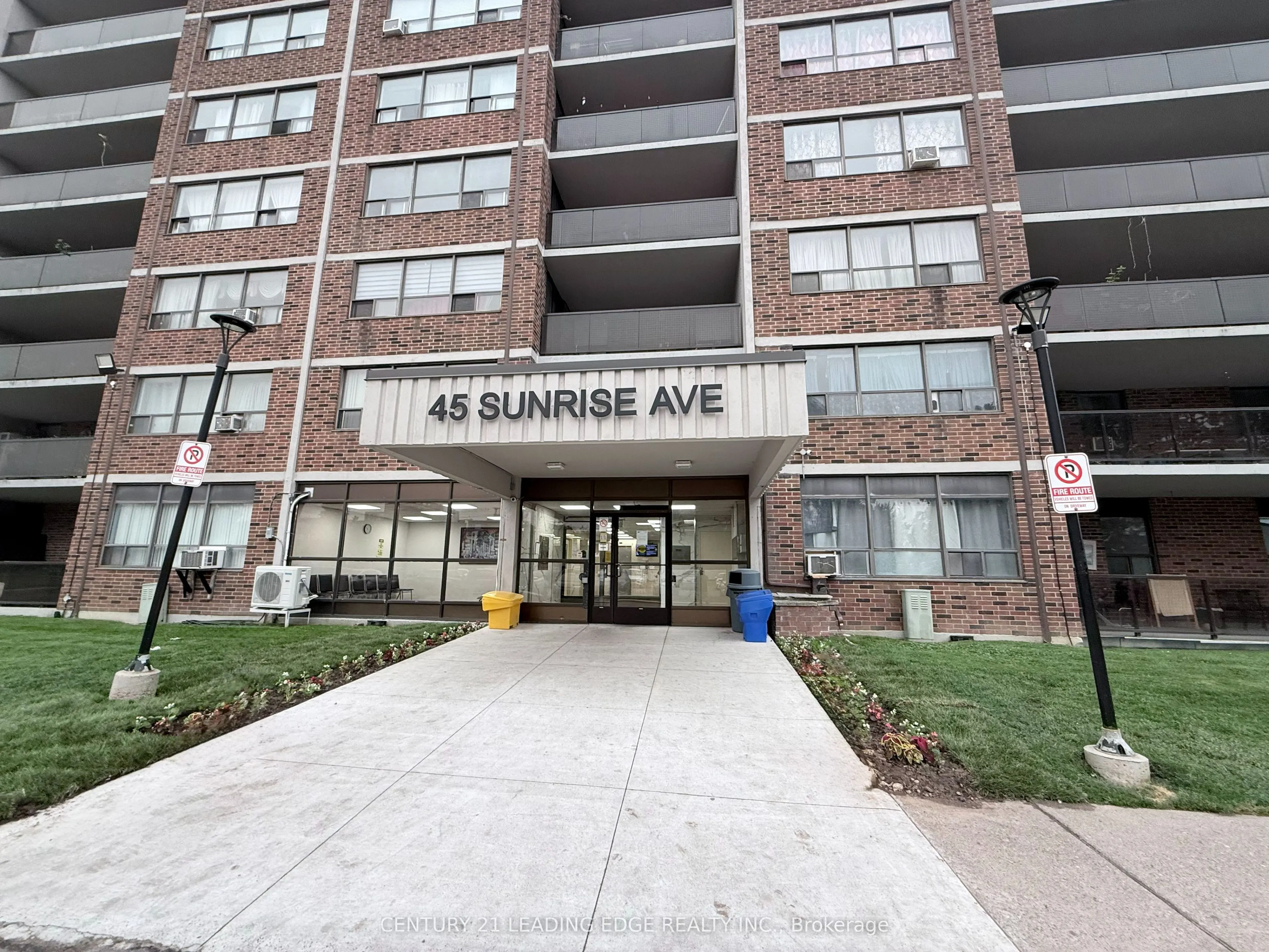 45 Sunrise Avenue #701