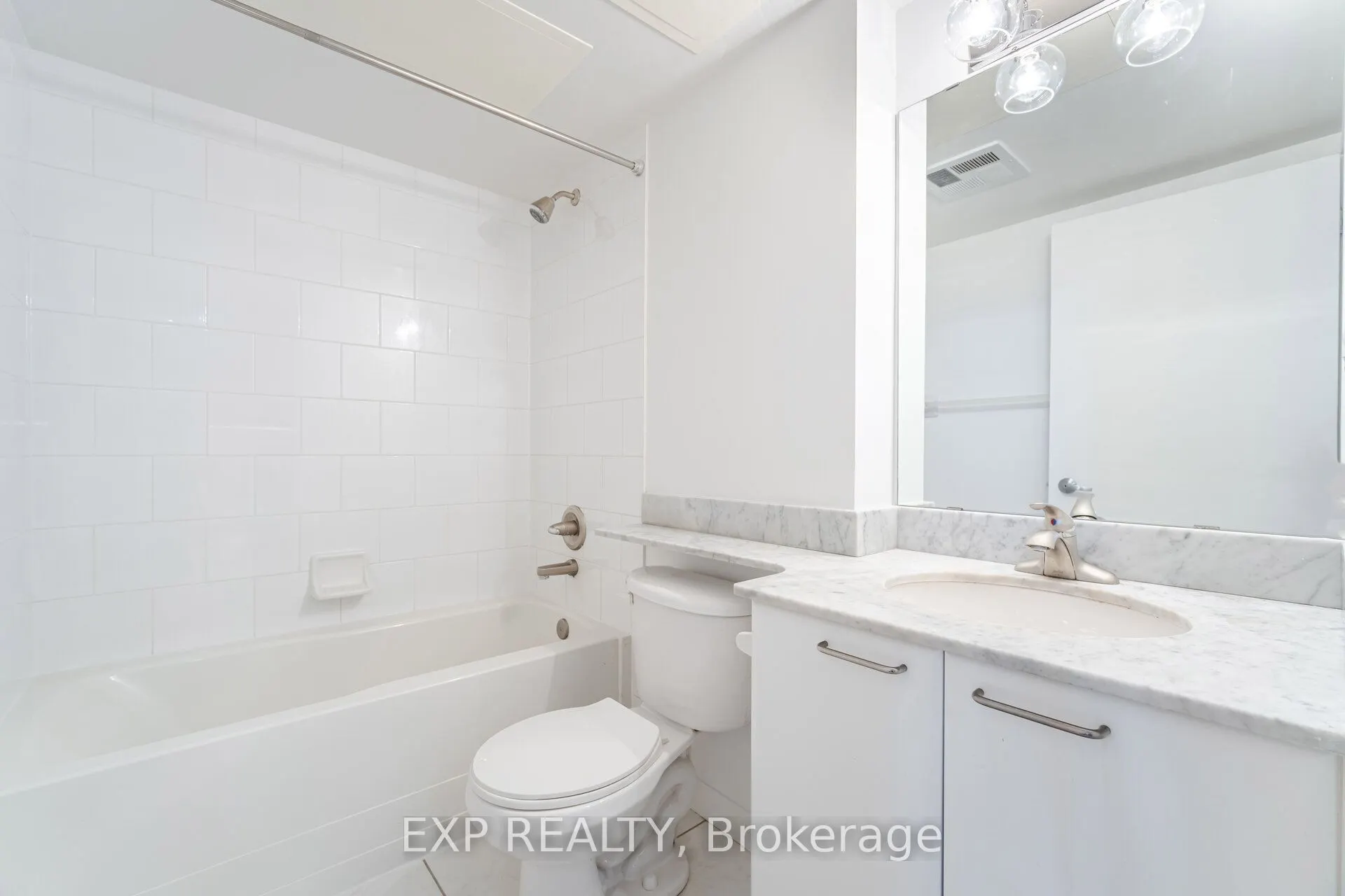 955 Queen Street W #513