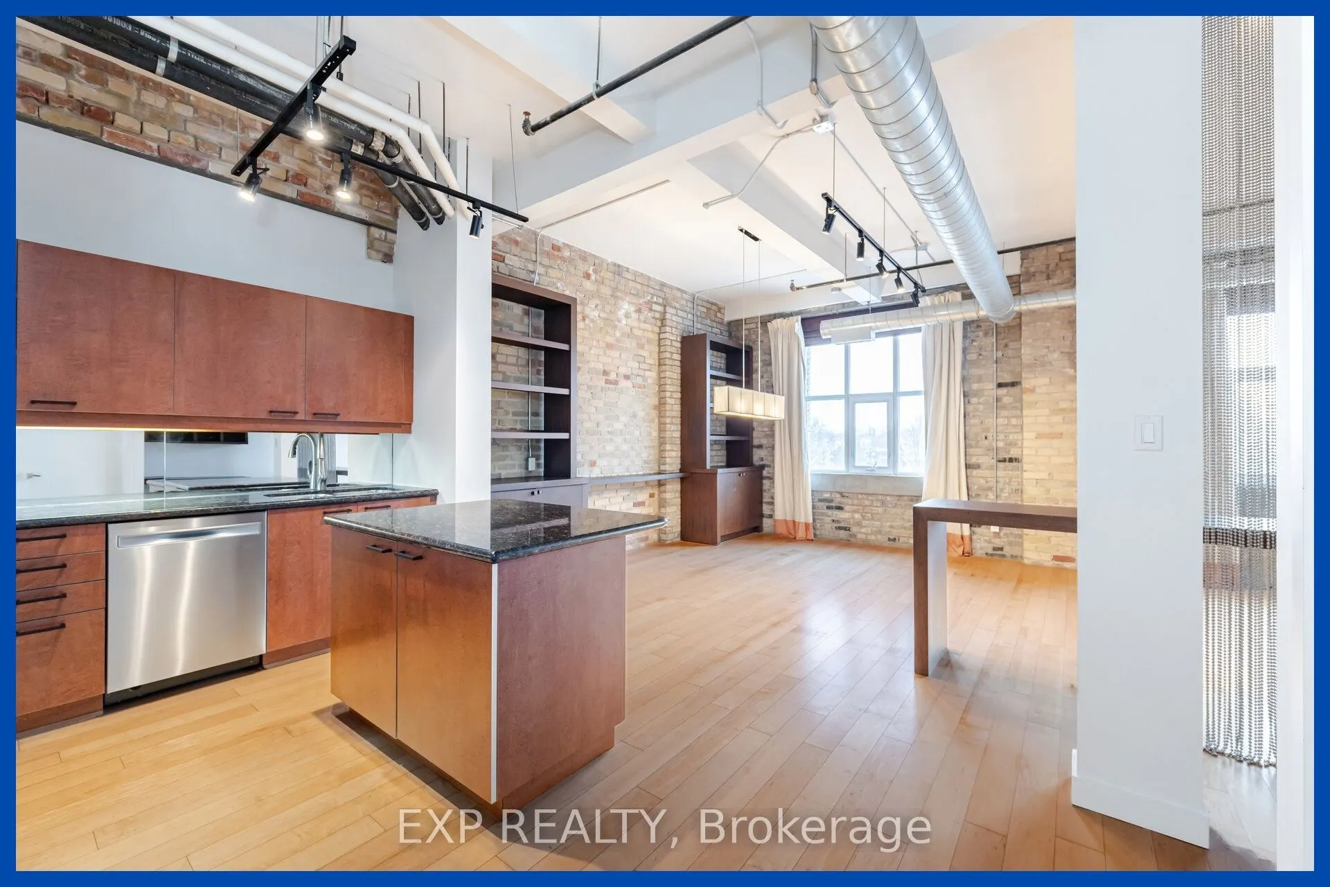 955 Queen Street W #513