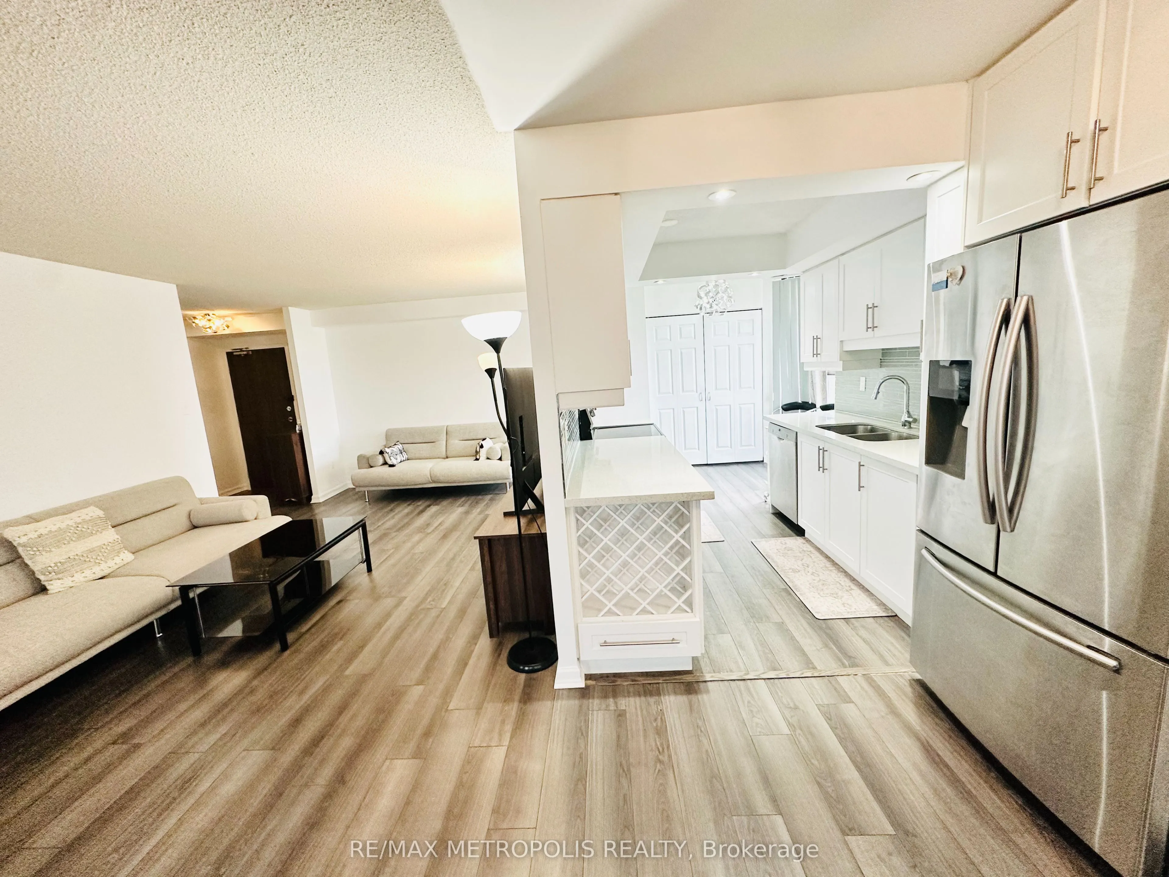 80 Antibes Drive #1207