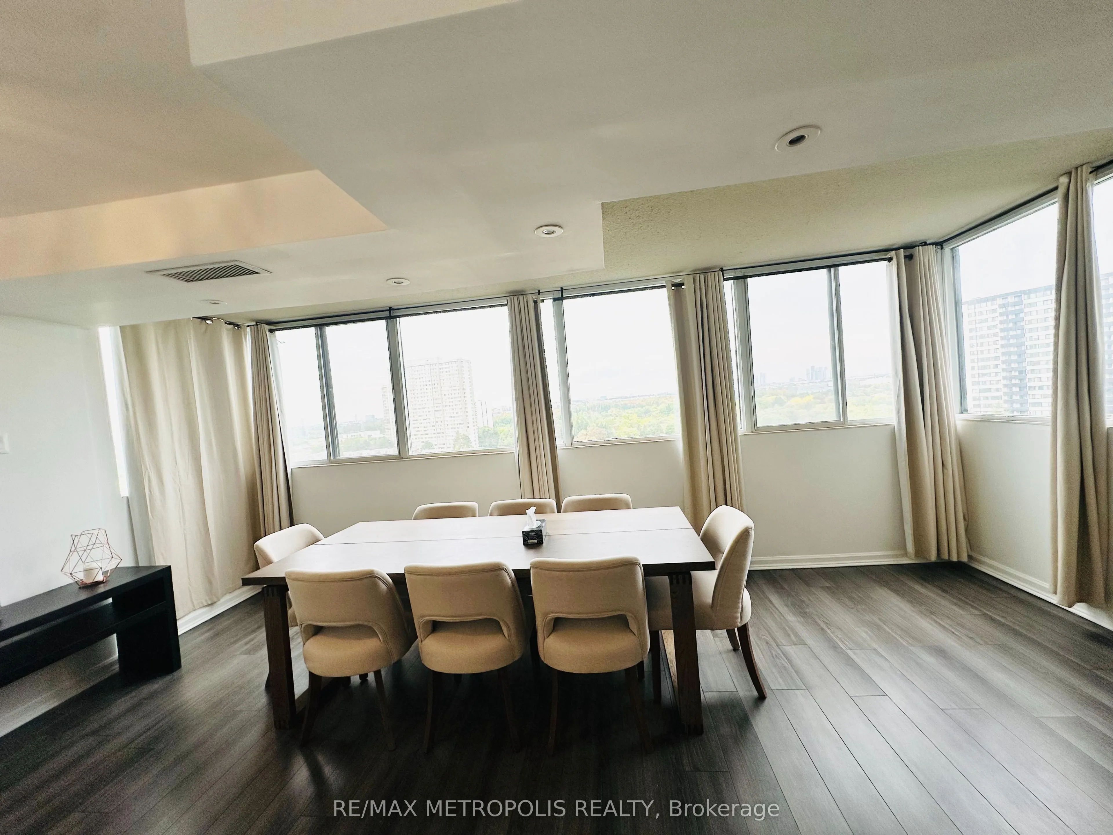 80 Antibes Drive #1207