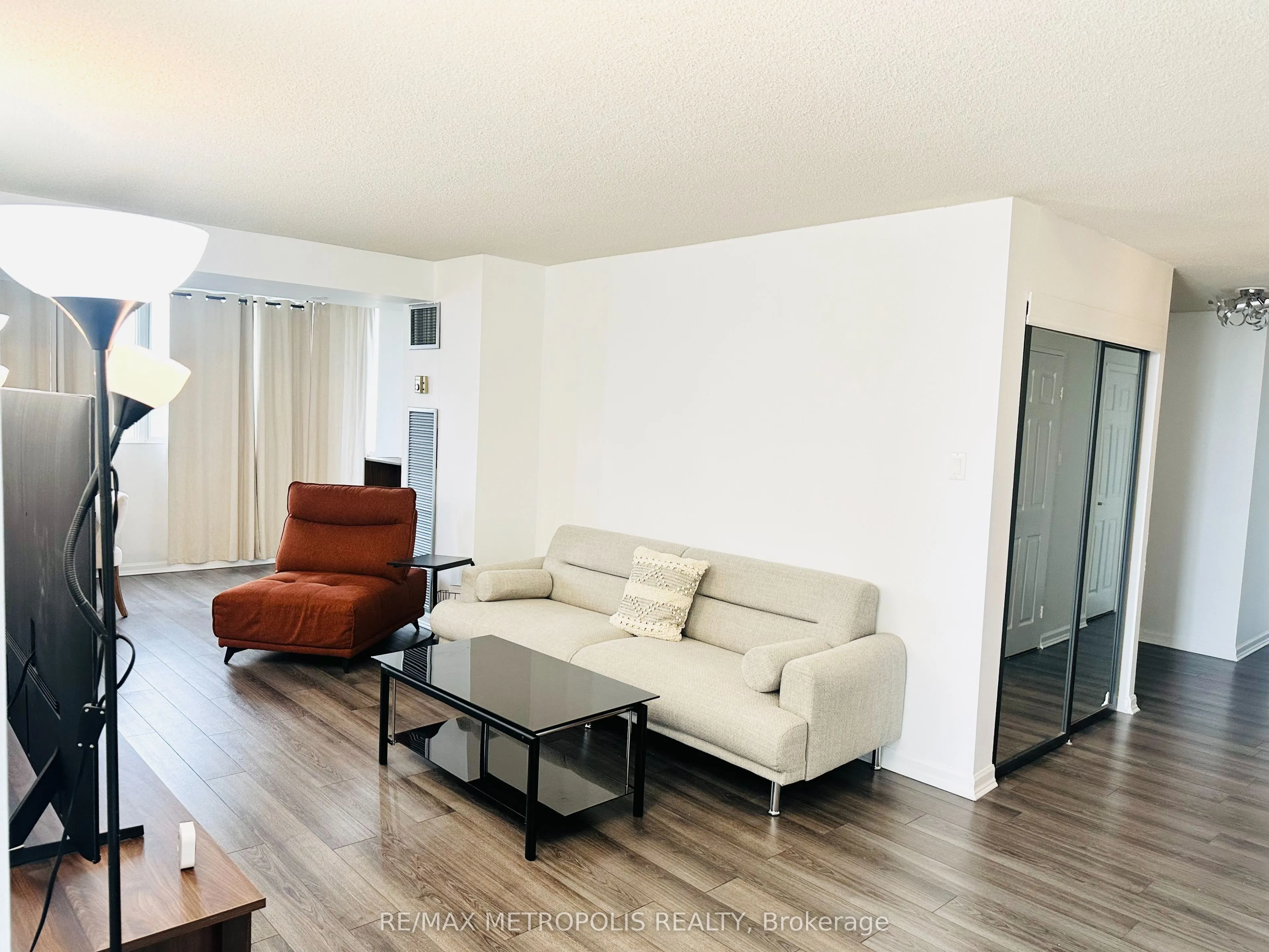 80 Antibes Drive #1207