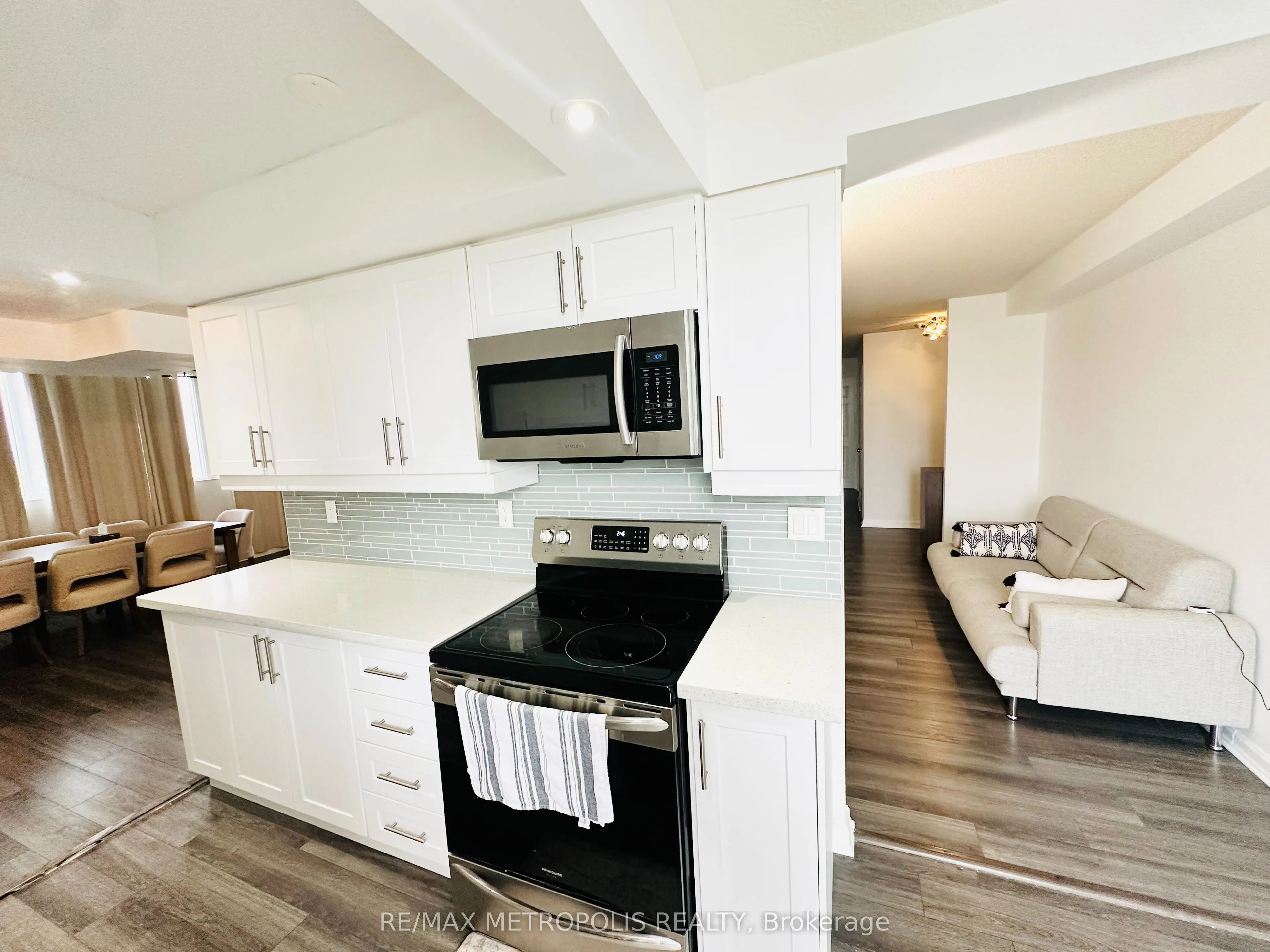 80 Antibes Drive #1207