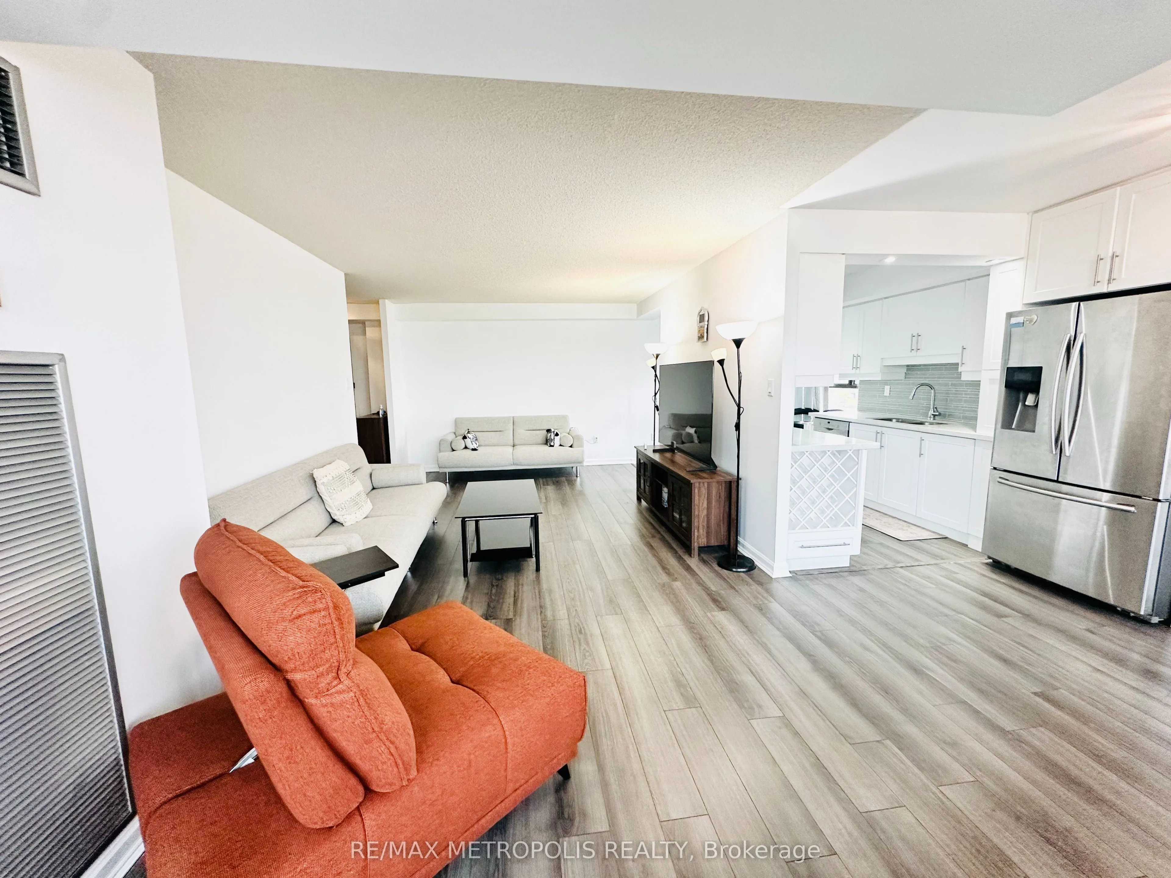 80 Antibes Drive #1207