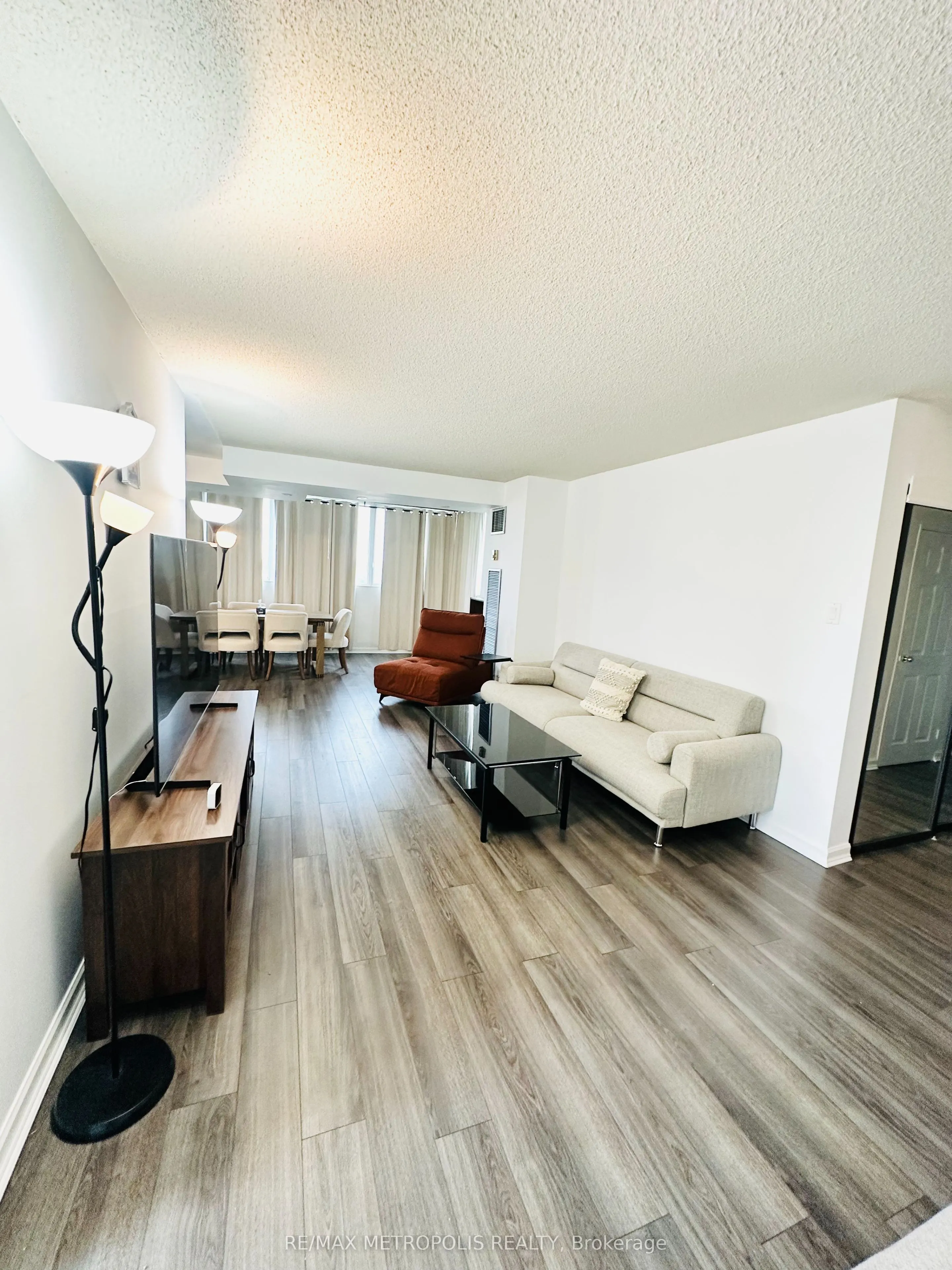 80 Antibes Drive #1207