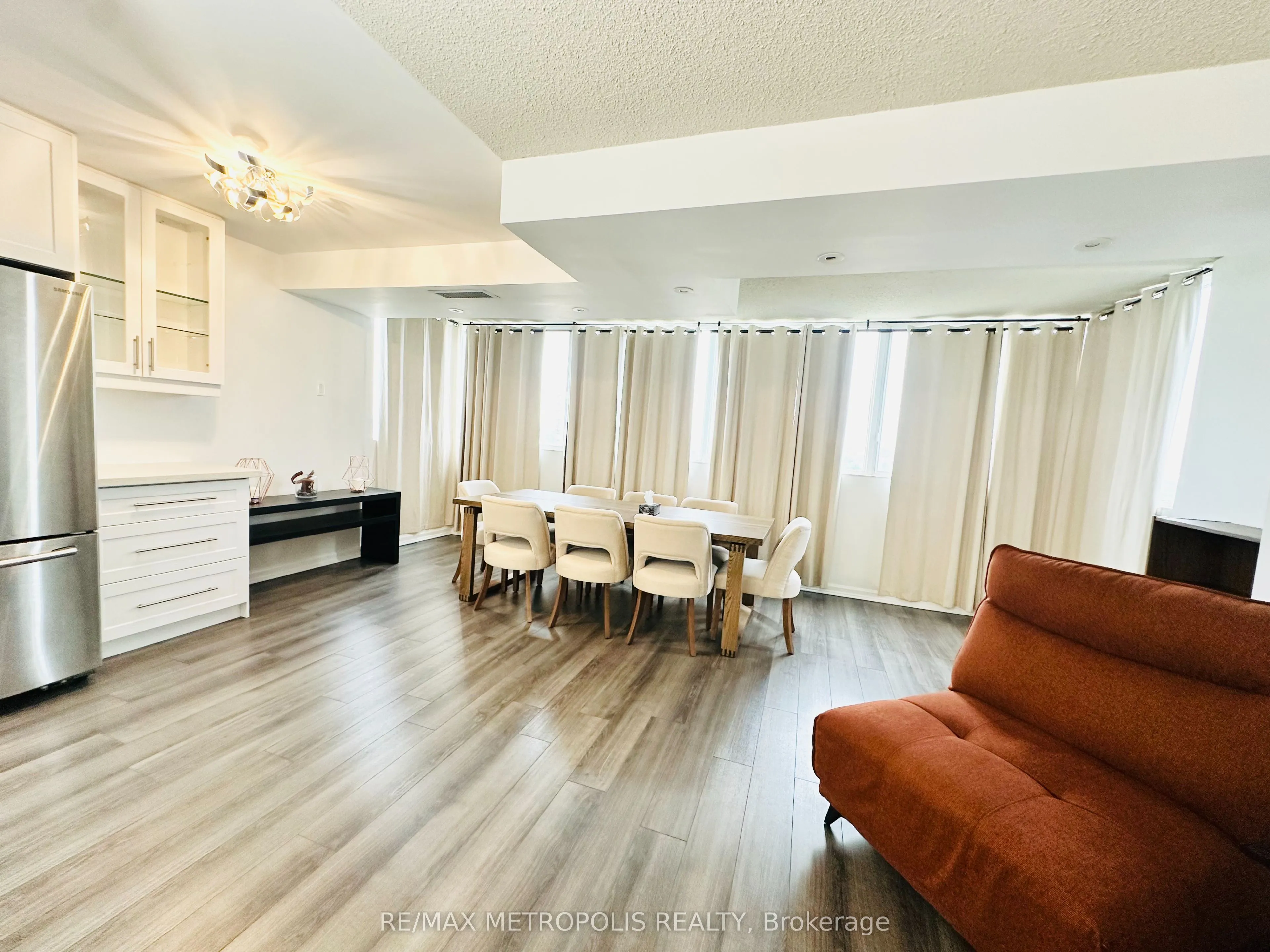 80 Antibes Drive #1207