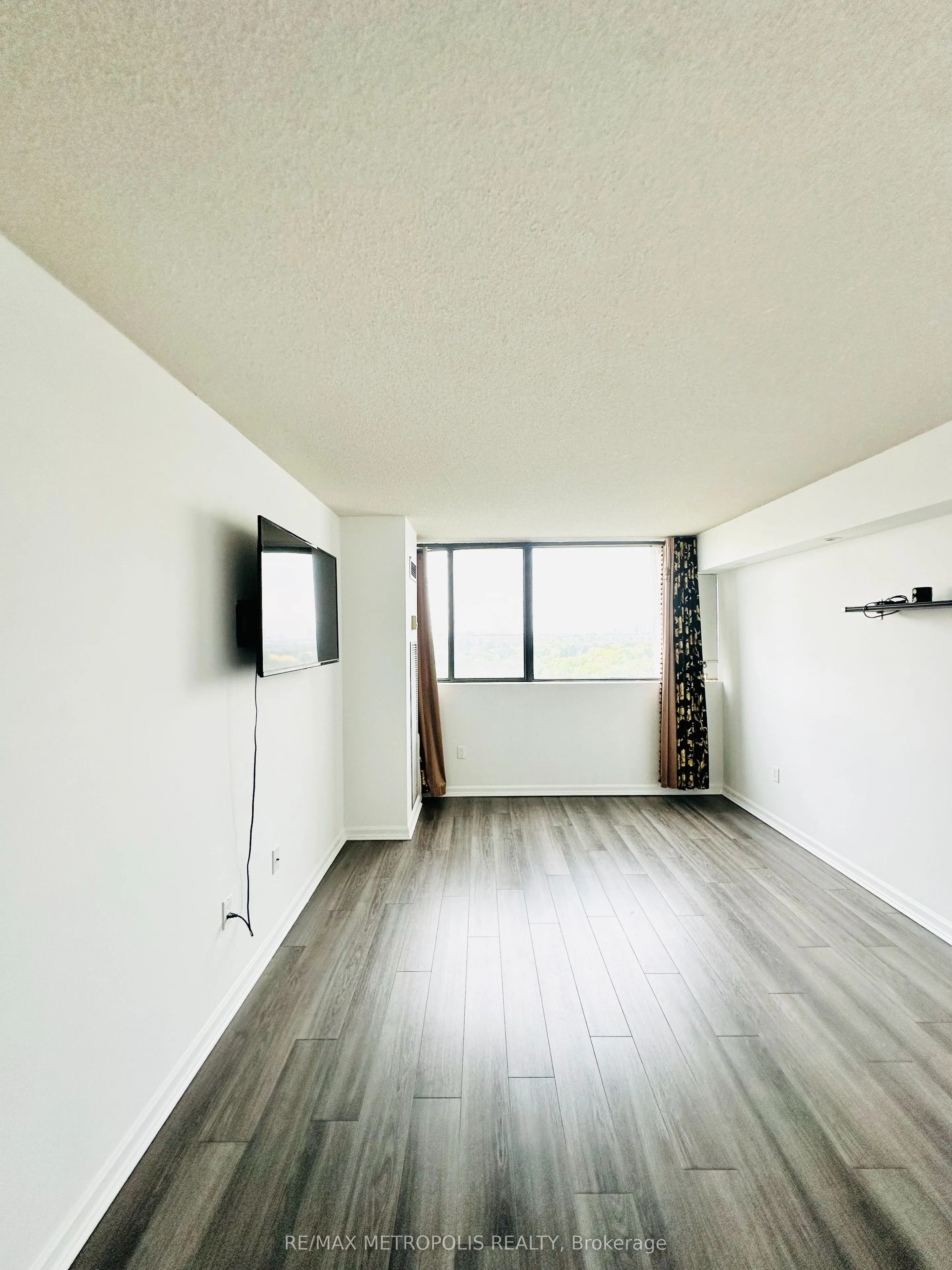 80 Antibes Drive #1207