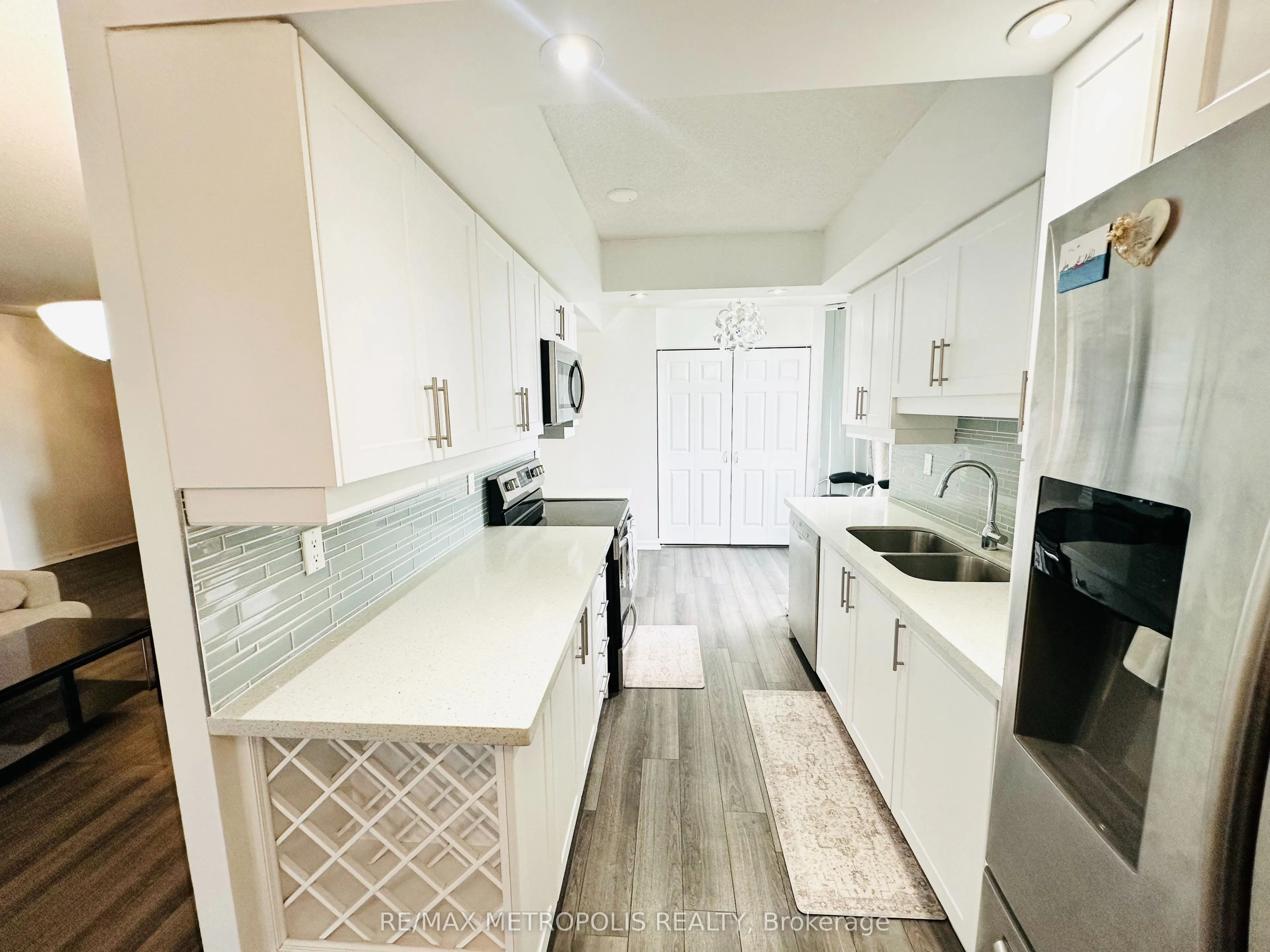 80 Antibes Drive #1207