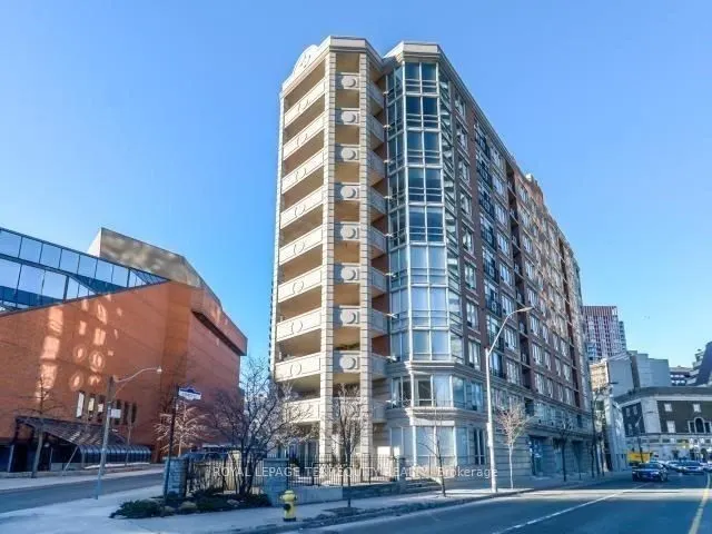 20 Collier Street #304