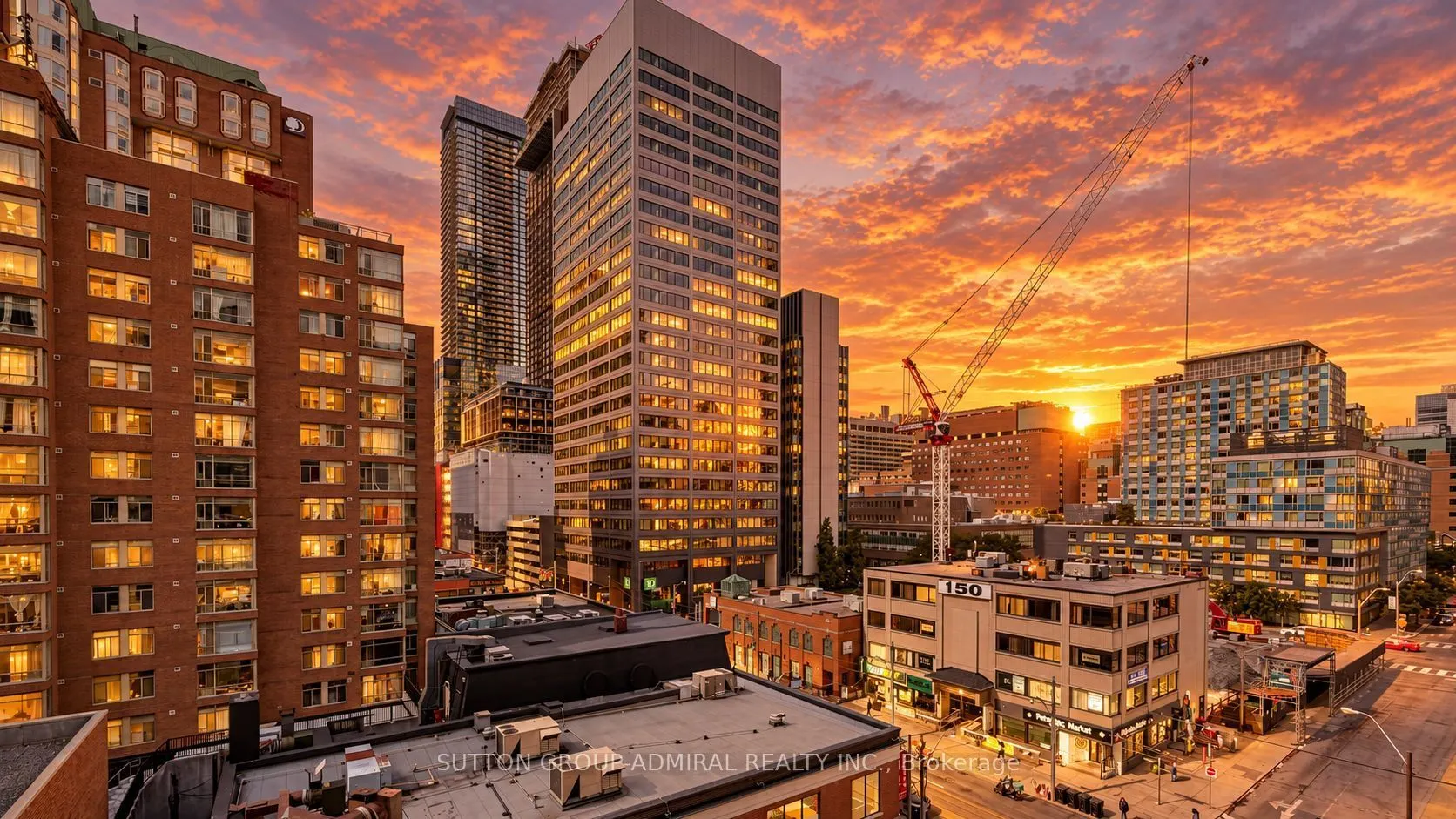 111 Elizabeth Street #922