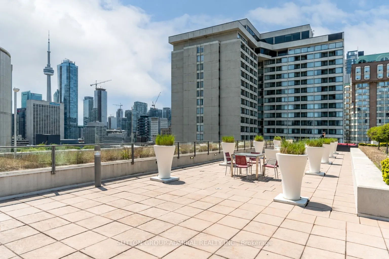 111 Elizabeth Street #922