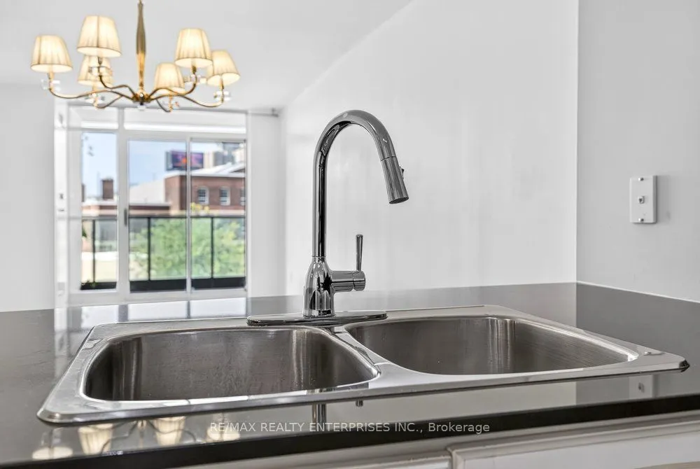 231 Fort York Boulevard #412