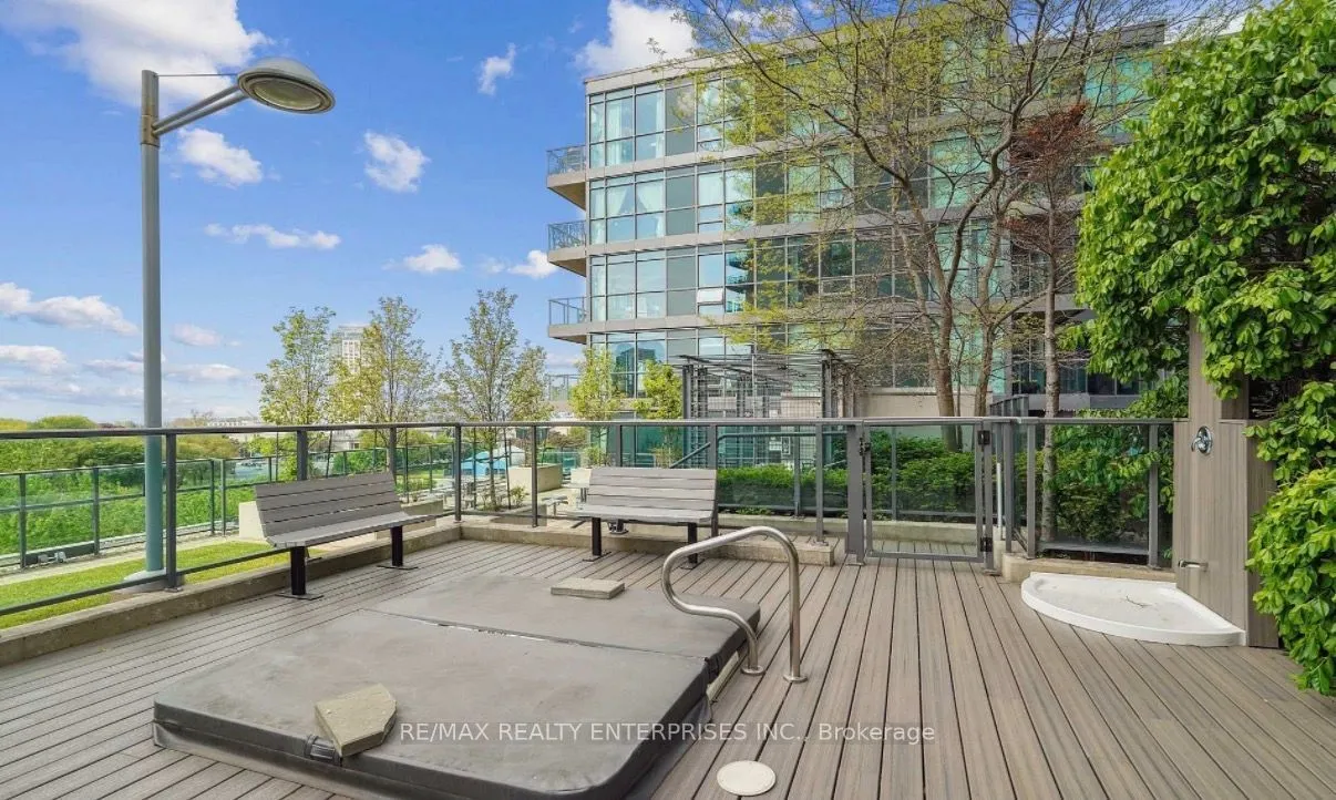 231 Fort York Boulevard #412