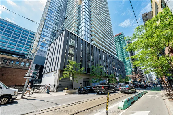 25 Richmond Street E #312