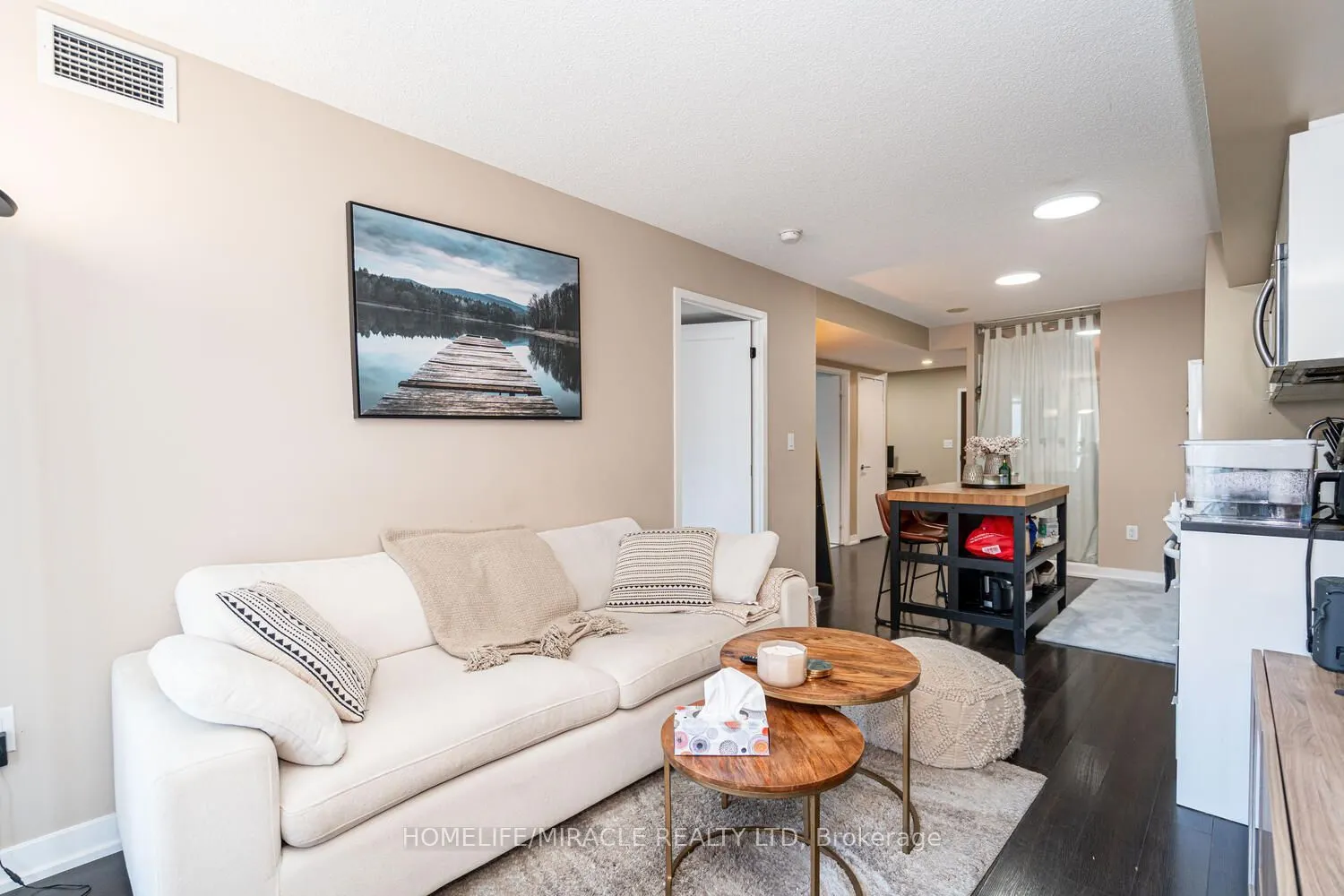 151 Dan Leckie Way #610