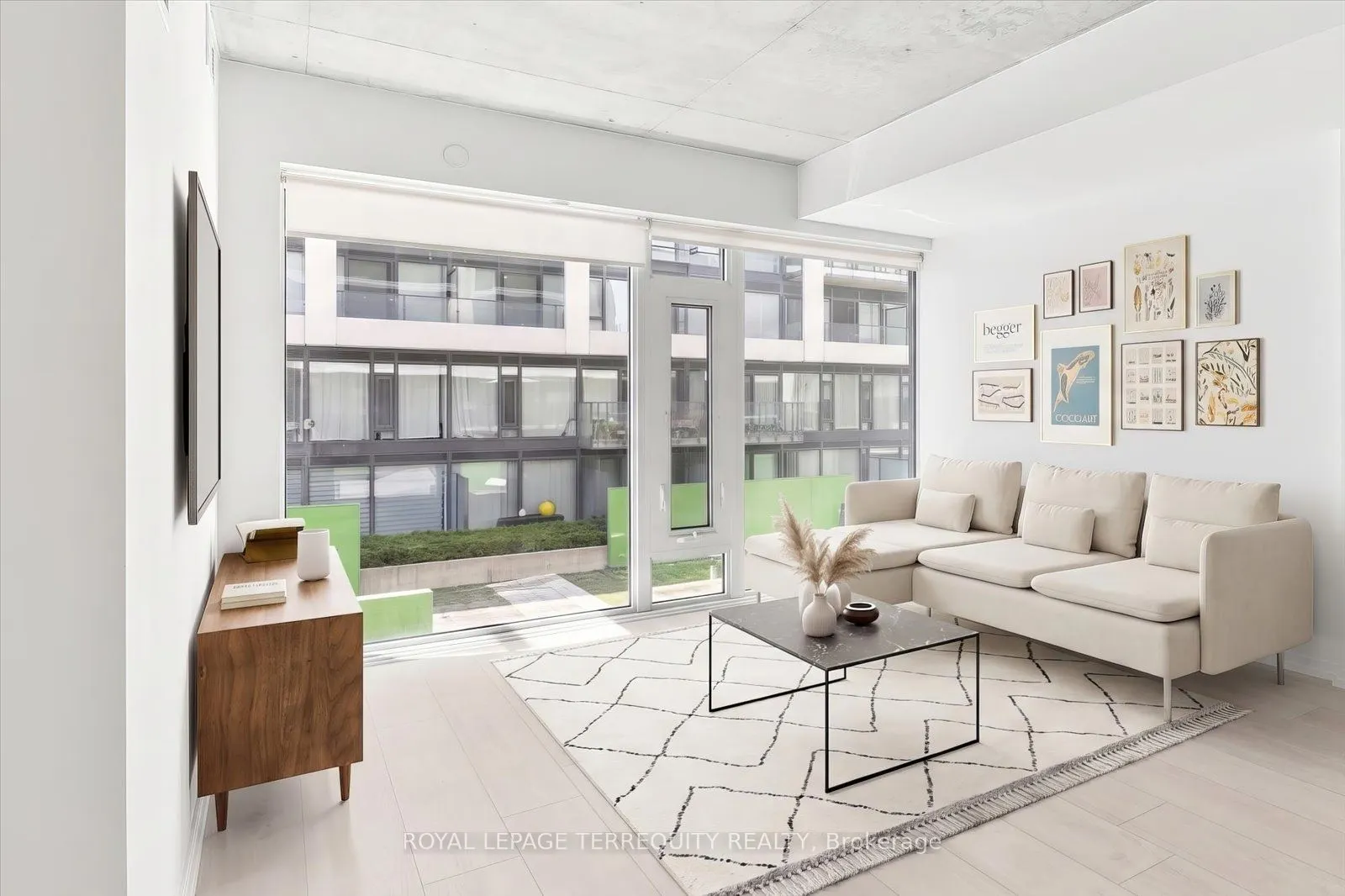 5 Soudan Avenue #703
