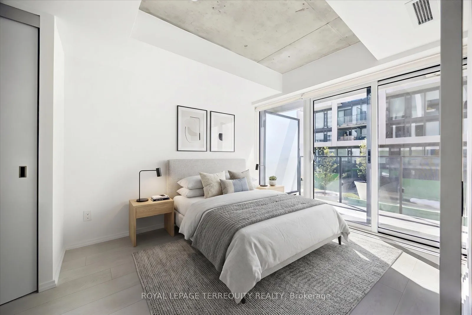 5 Soudan Avenue #703