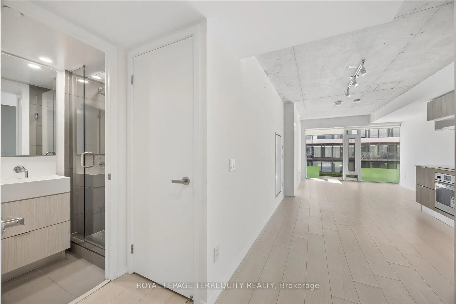 5 Soudan Avenue #703