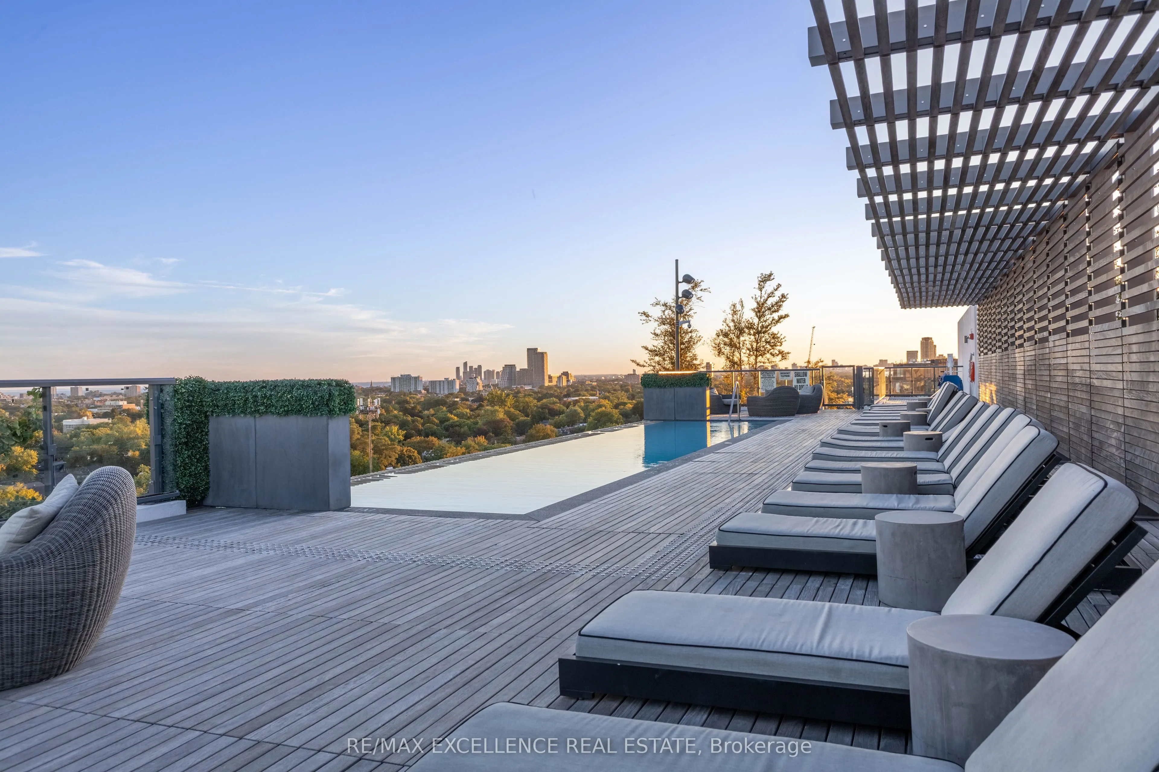 280 Howland Avenue #330