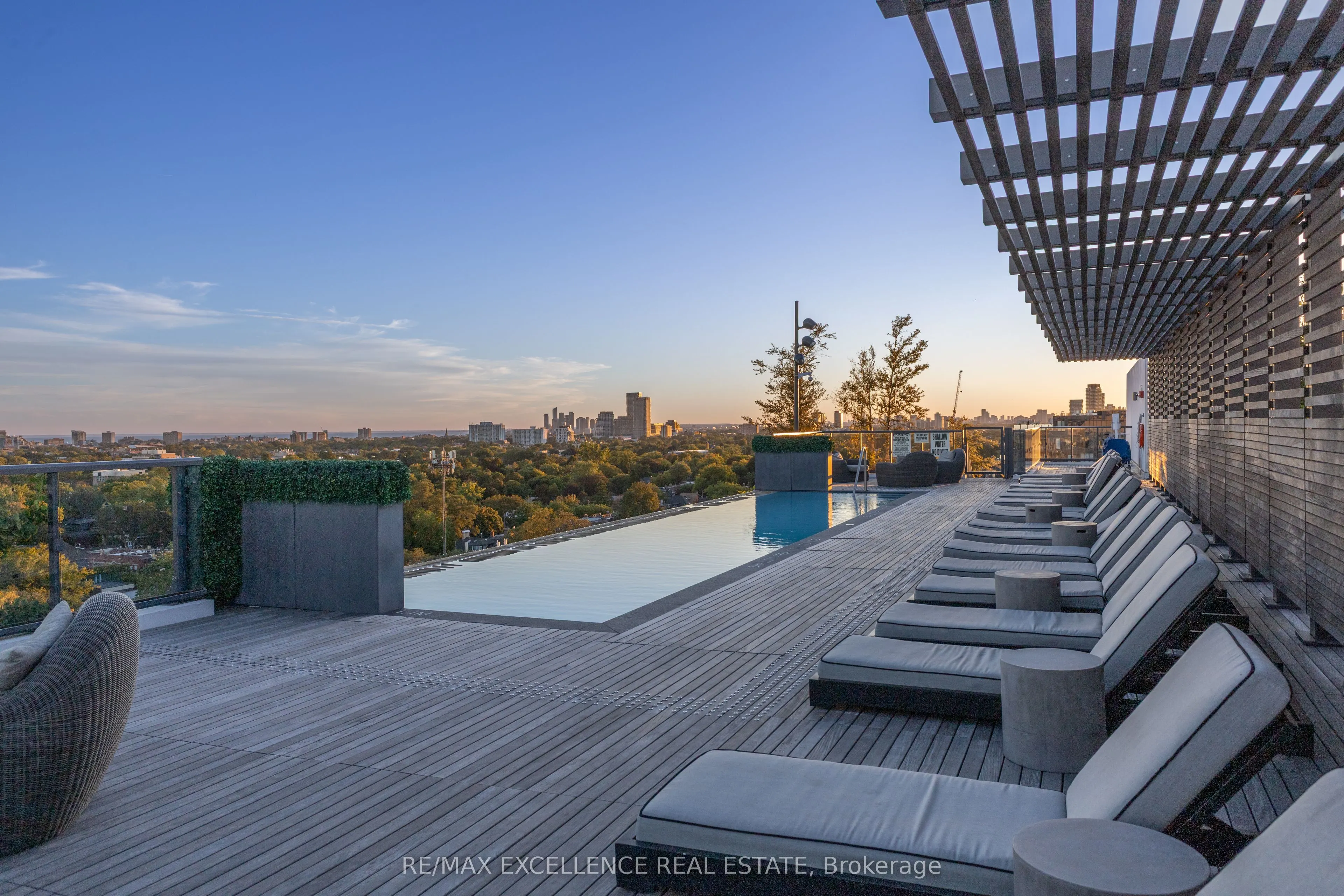 280 Howland Avenue #330