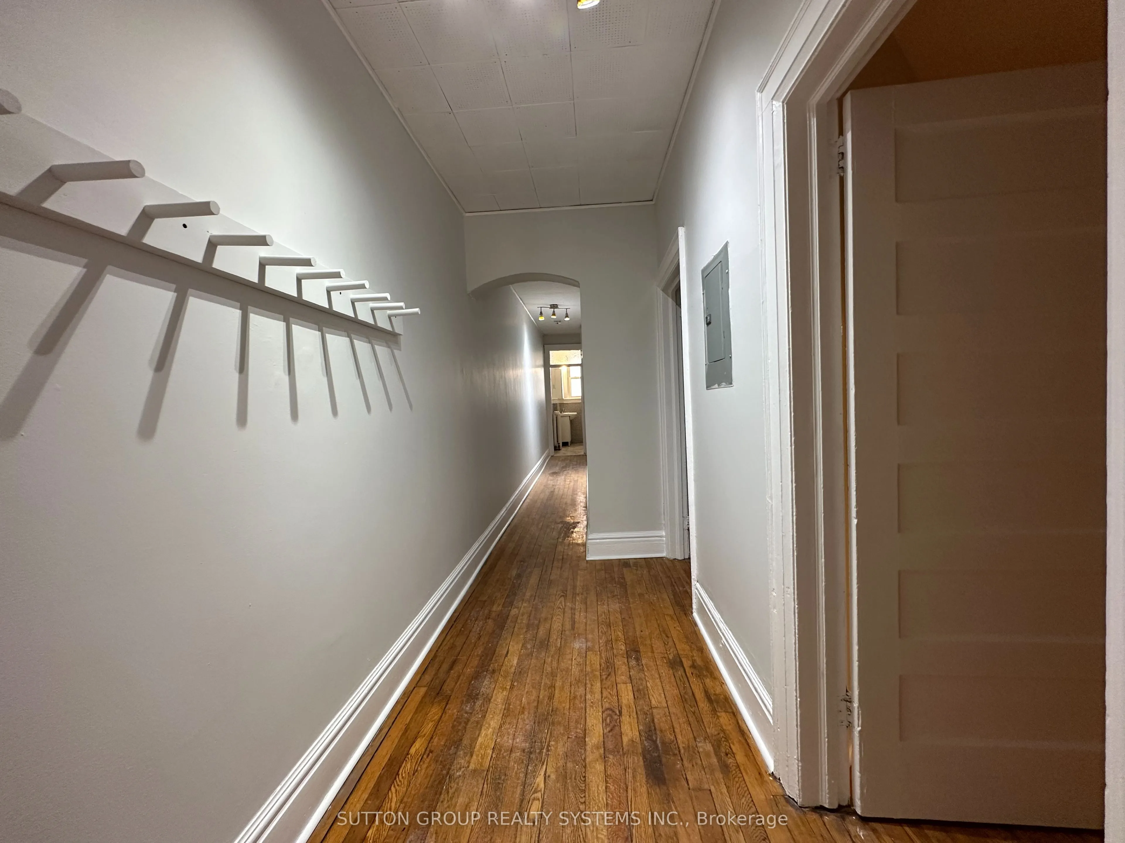 237 Dovercourt Road #D