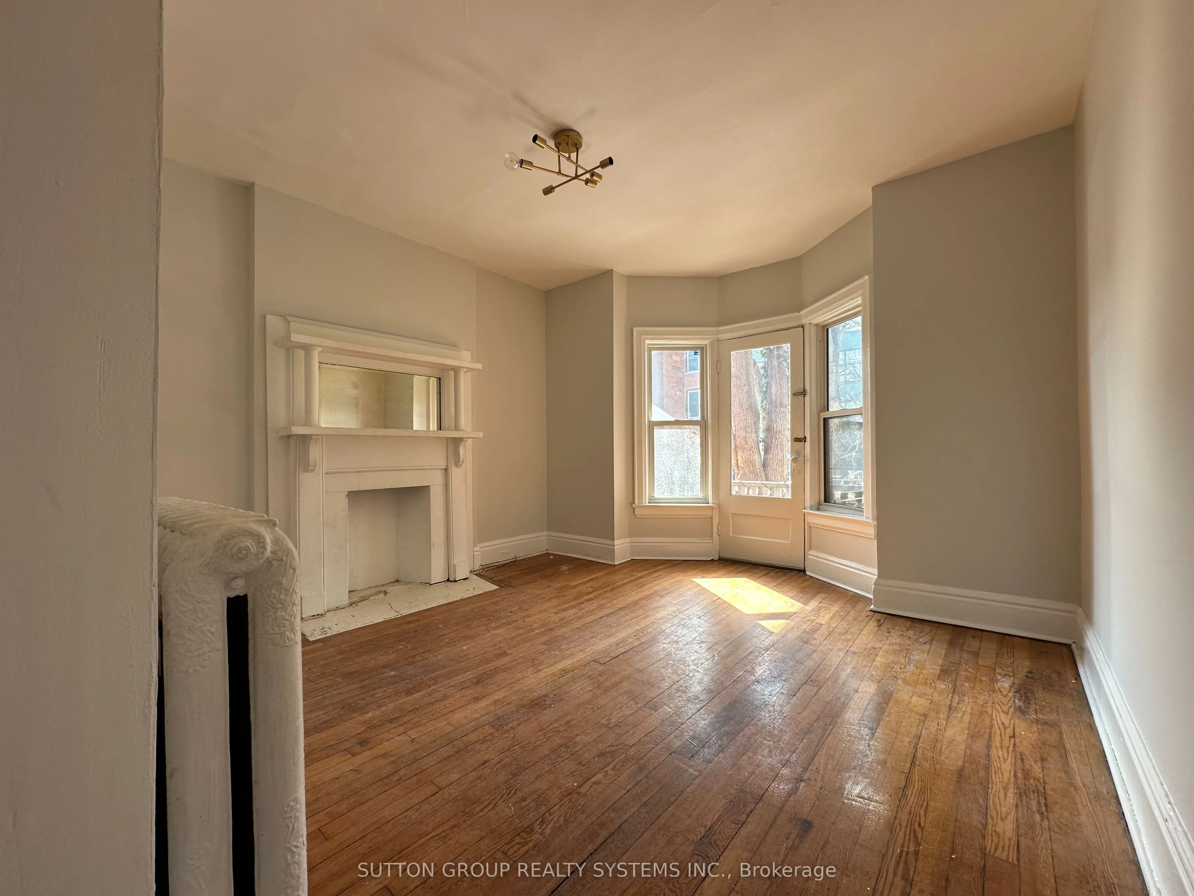 237 Dovercourt Road #D