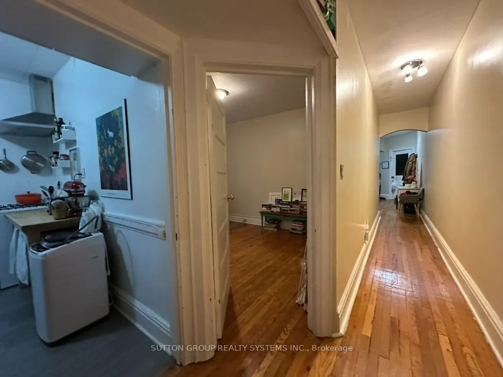 237 Dovercourt Road #D