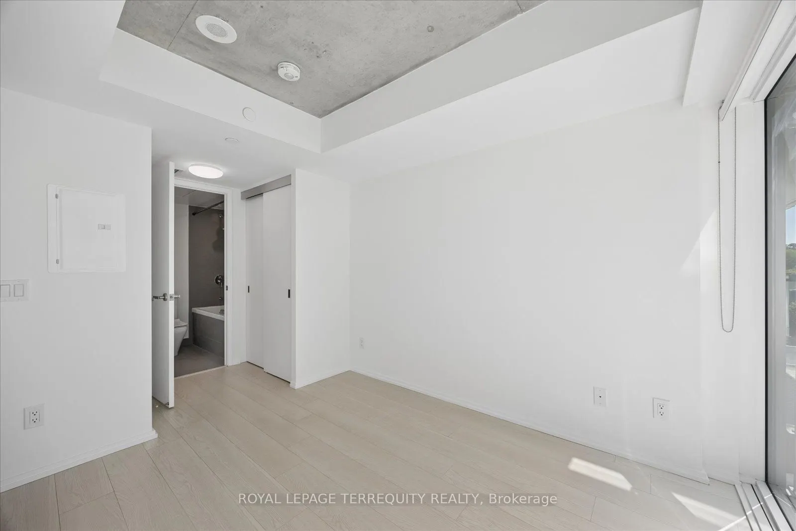 5 Soudan Avenue #703