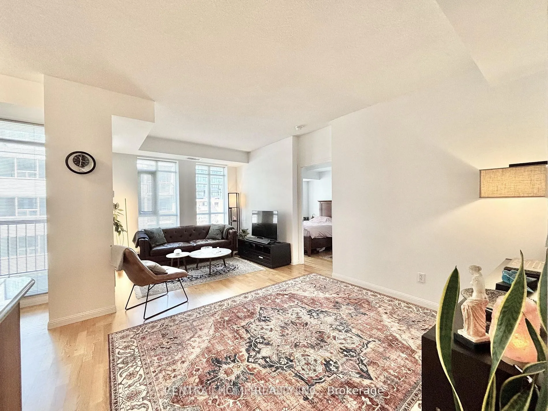900 Mount Pleasant Road #426