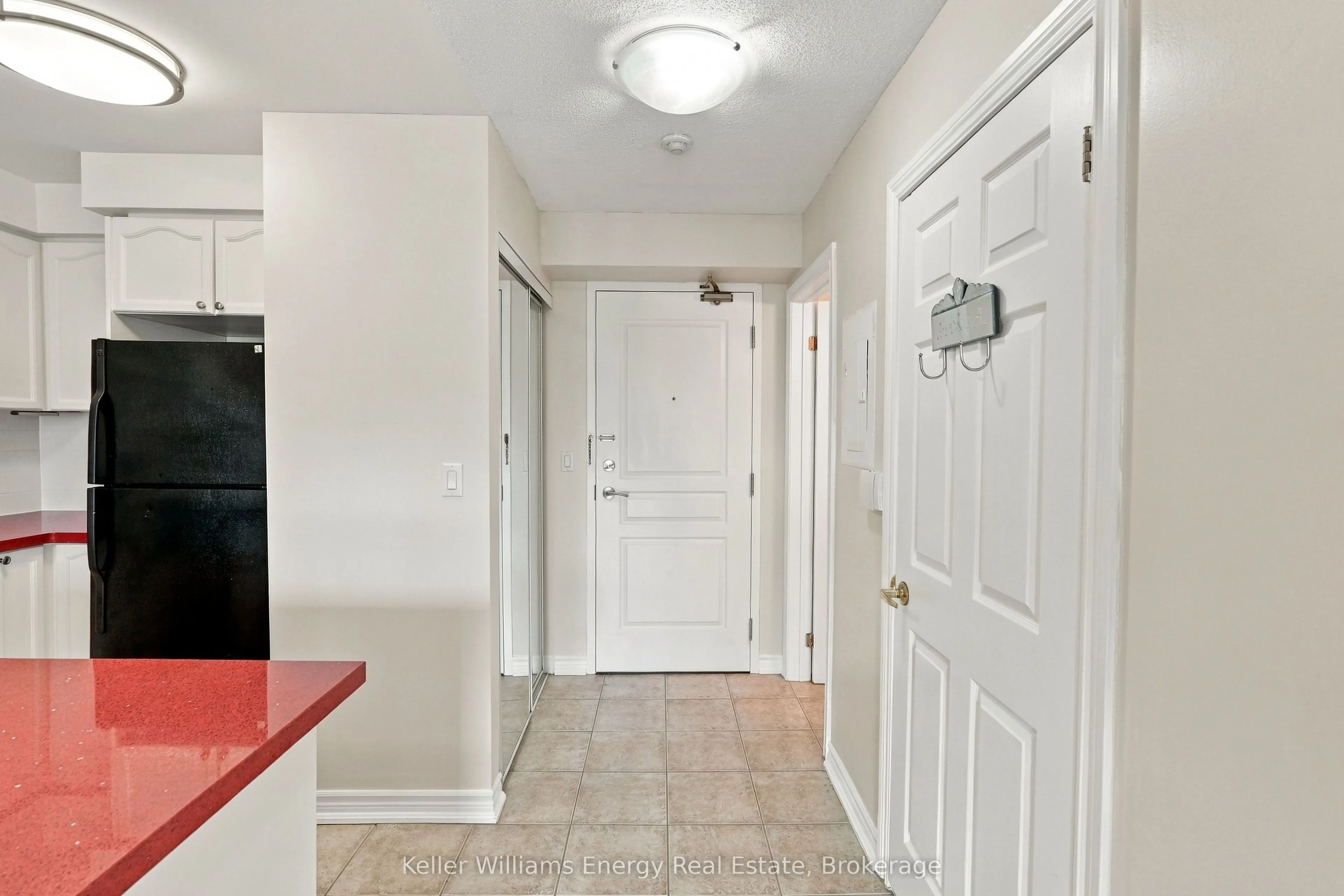 16 Dallimore Circle #402