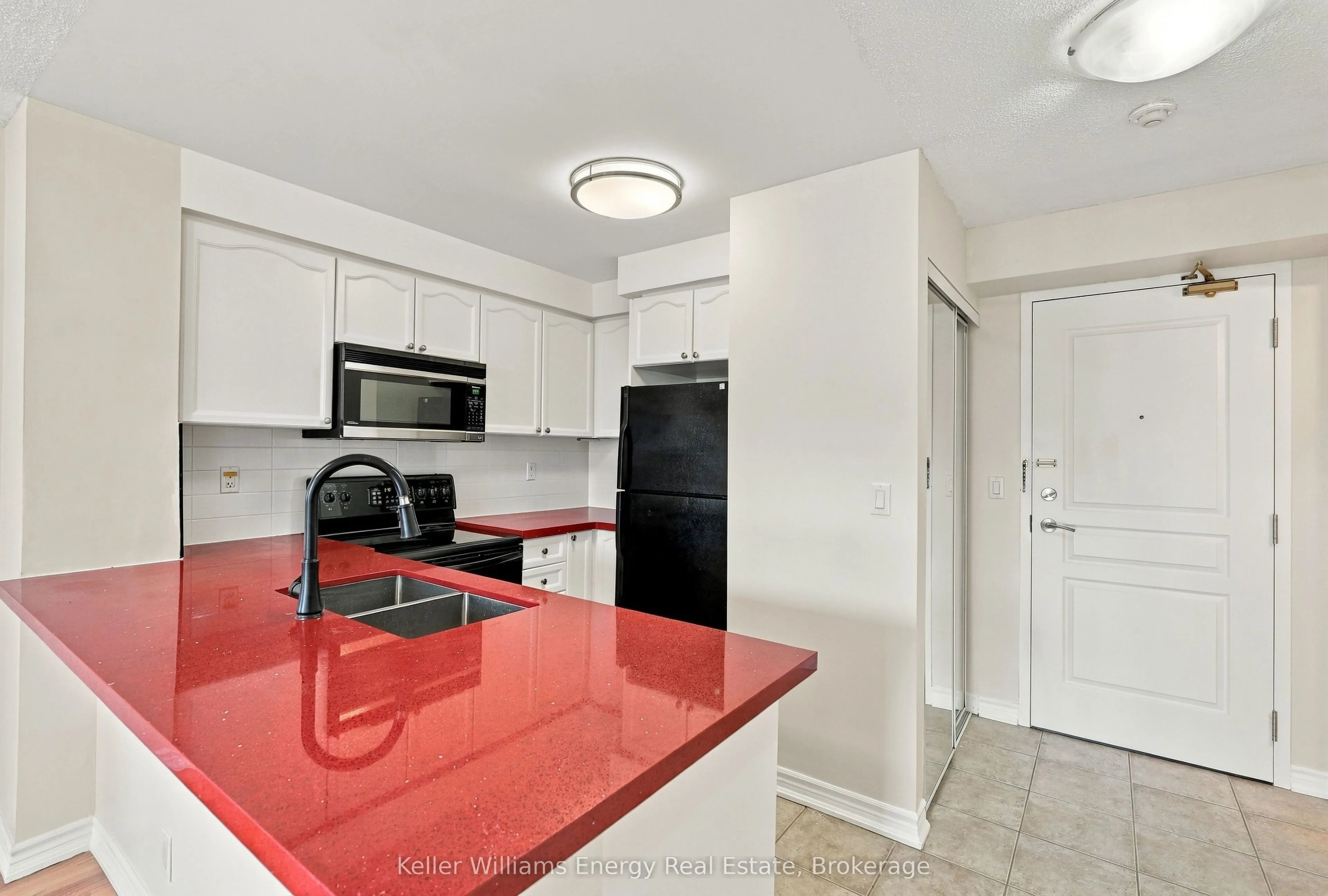 16 Dallimore Circle #402