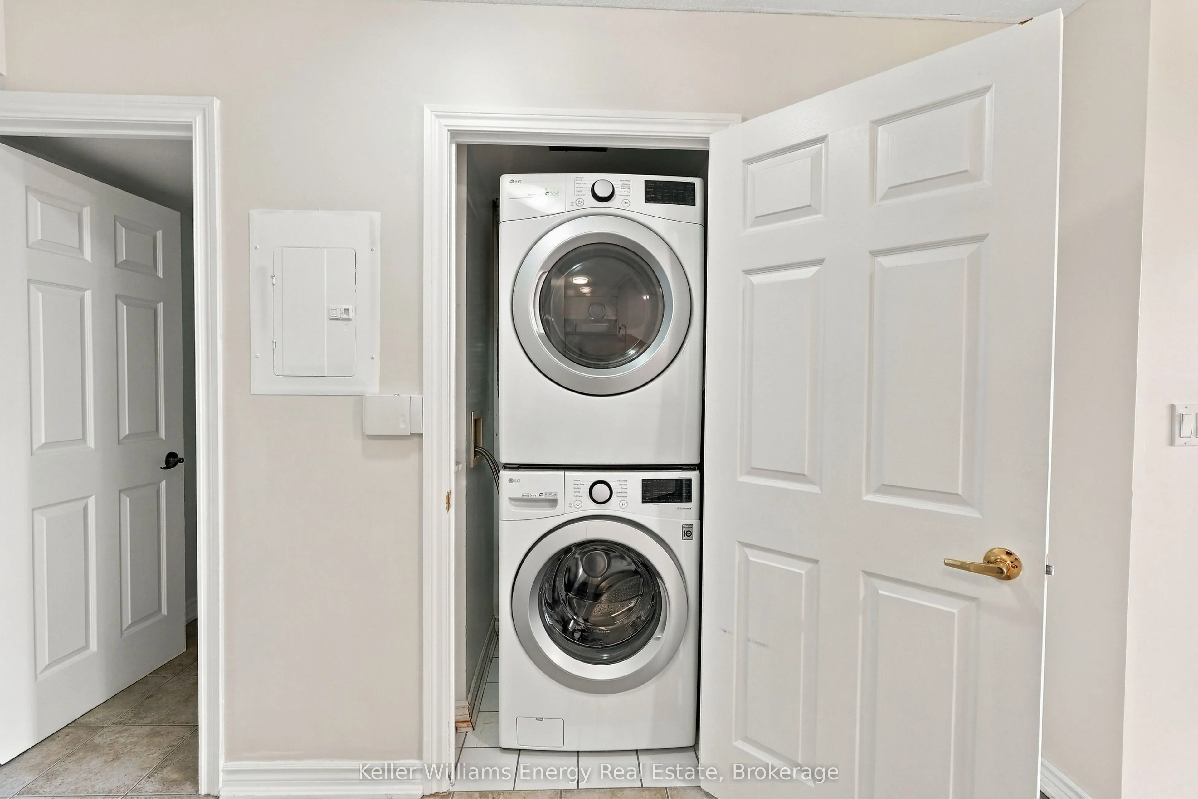 16 Dallimore Circle #402