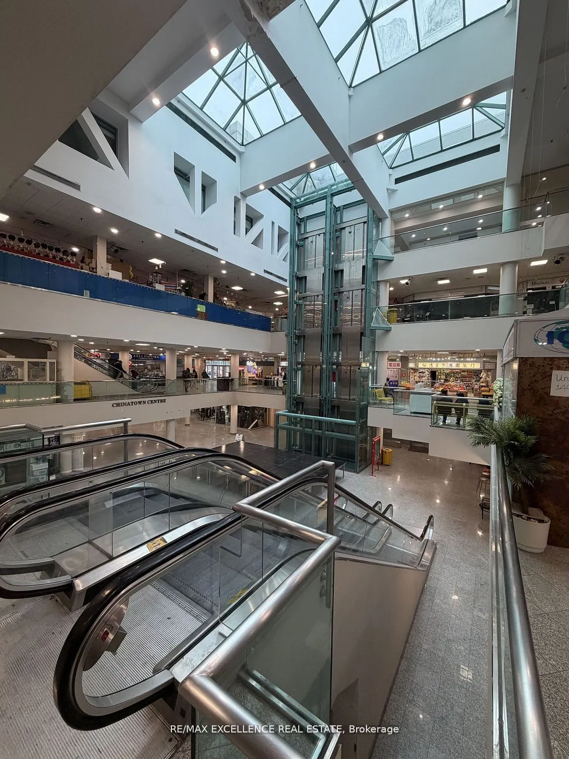 222 Spadina Avenue #139