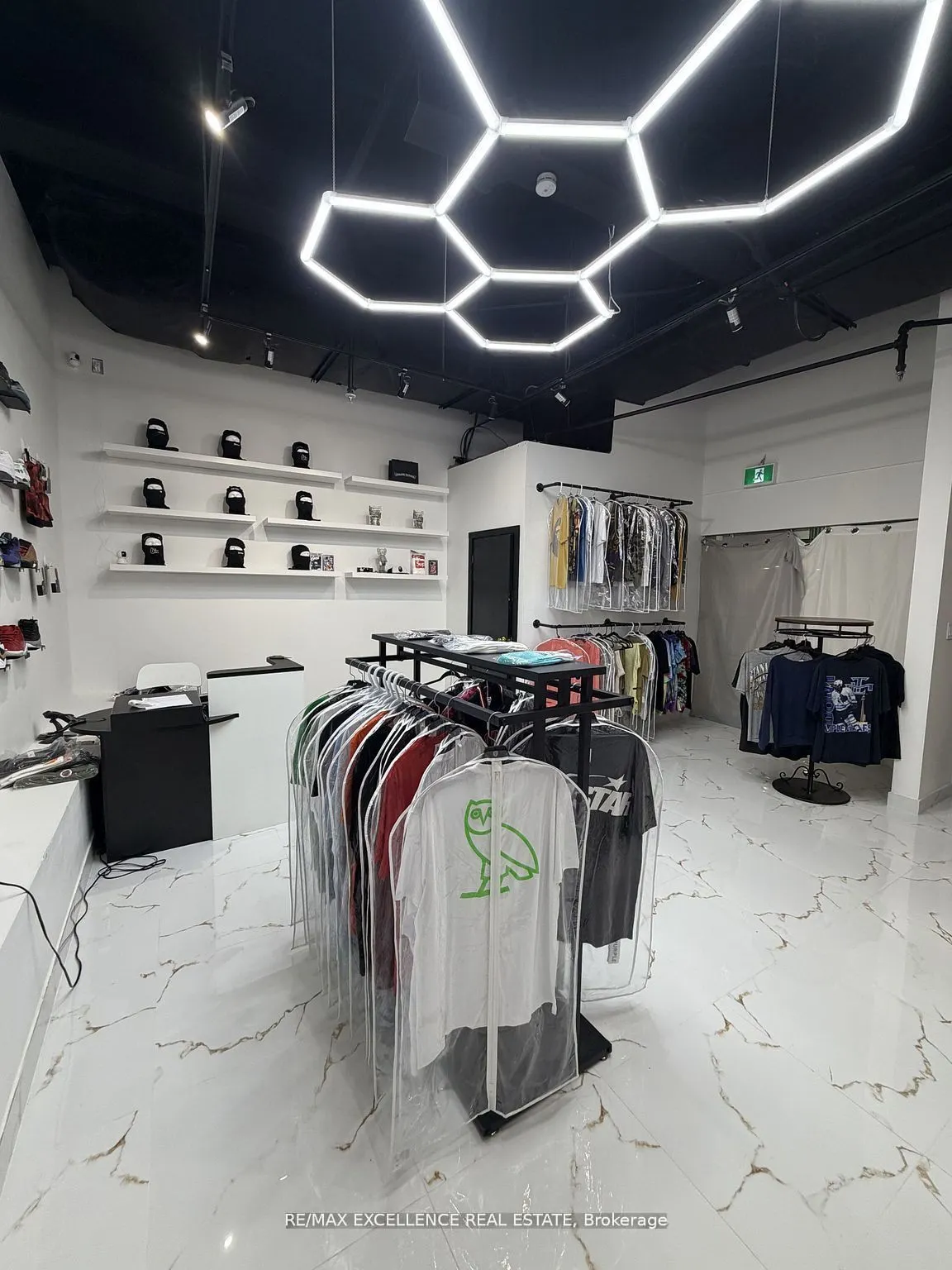222 Spadina Avenue #139