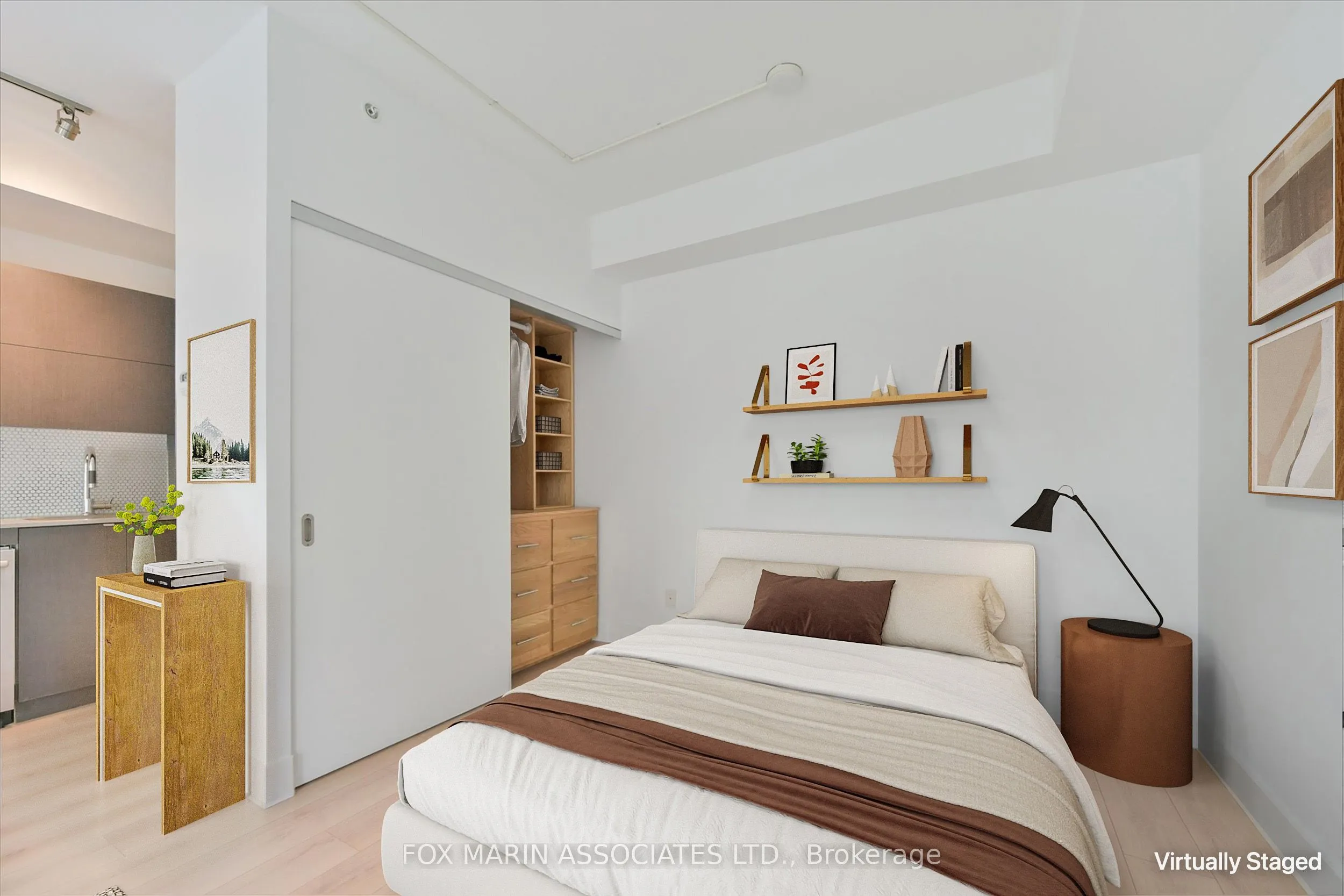 32 Camden Street #301