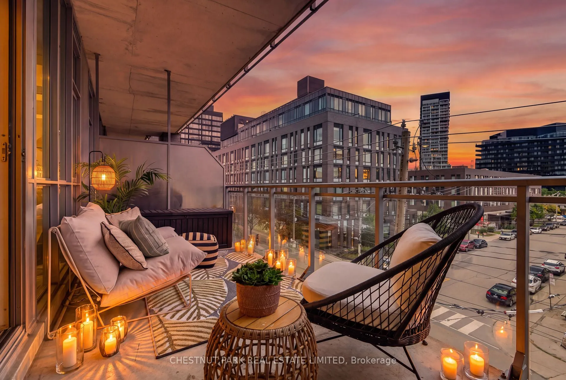 510 King Street E #330