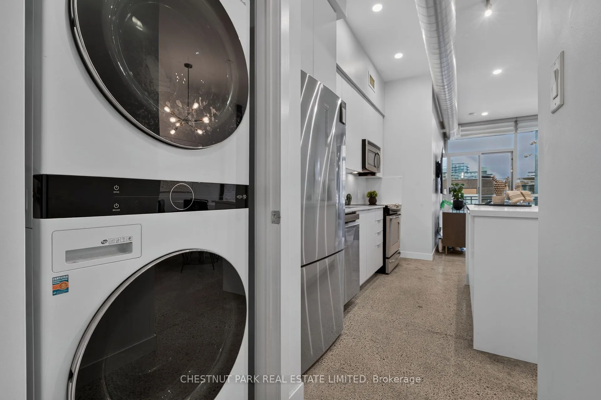 510 King Street E #330
