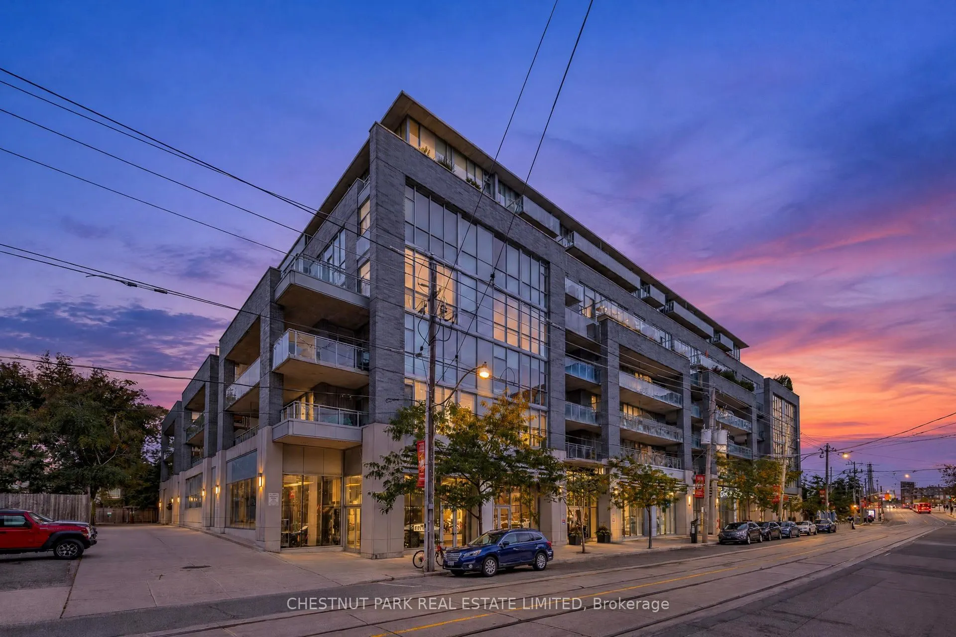 510 King Street E #330
