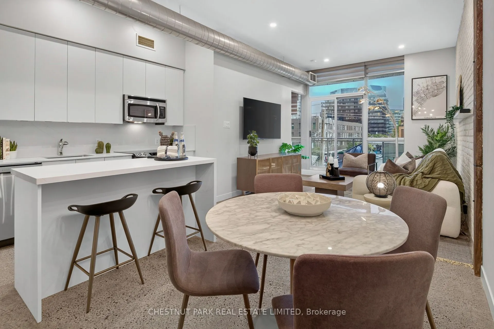 510 King Street E #330