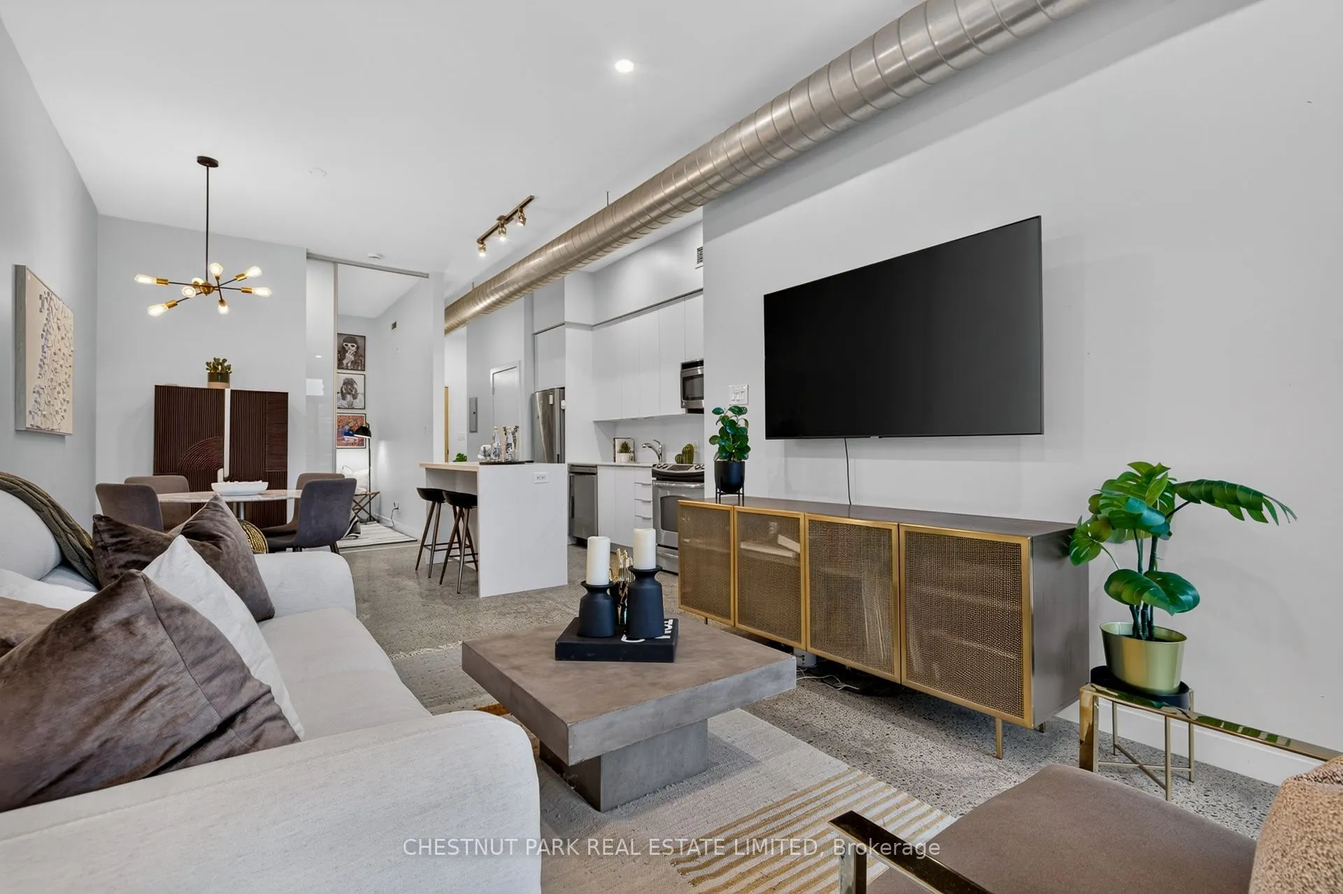 510 King Street E #330