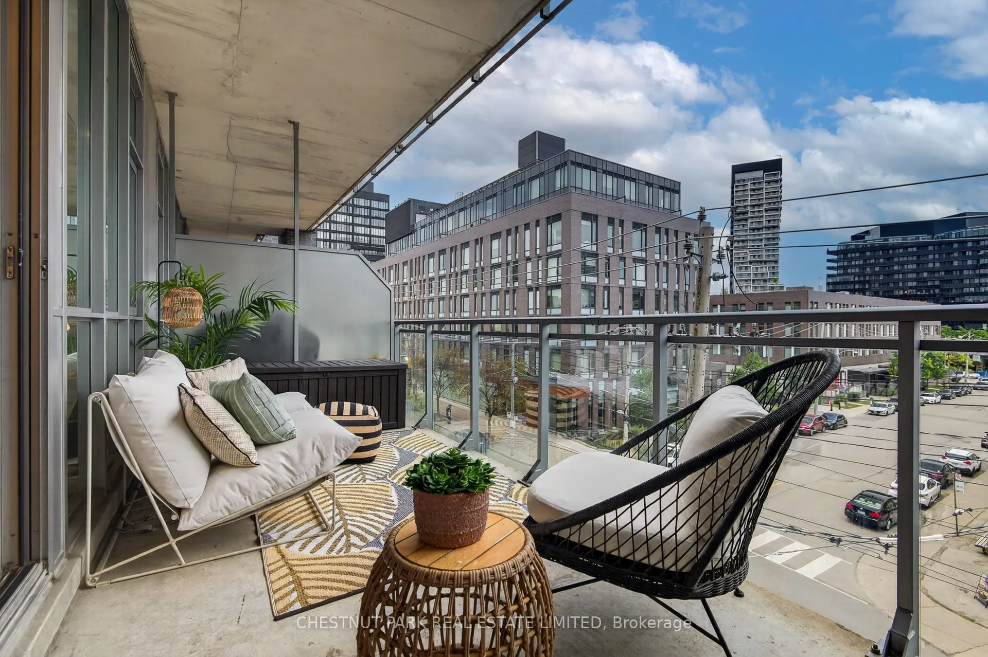 510 King Street E #330