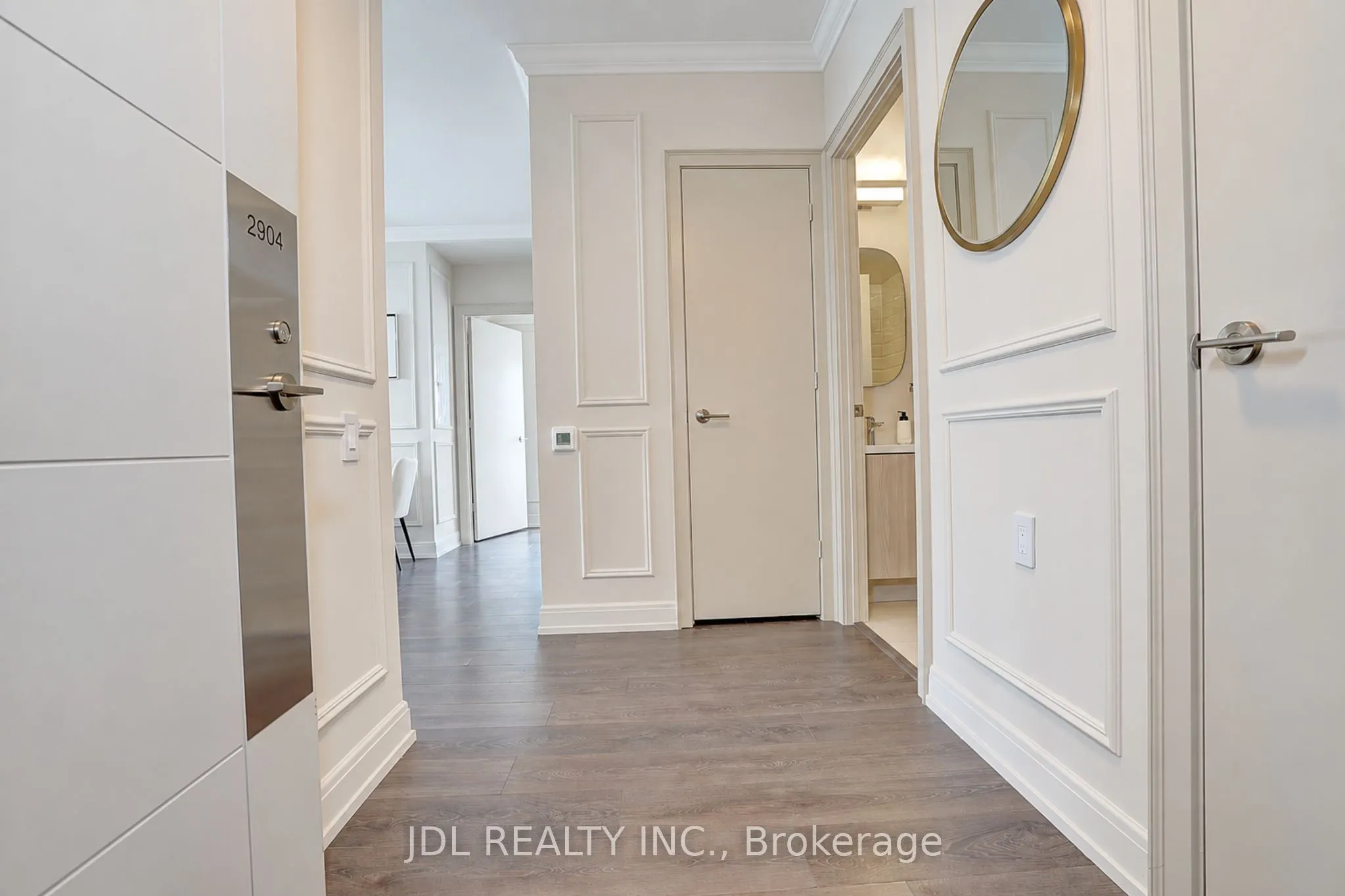 203 College Street #2904