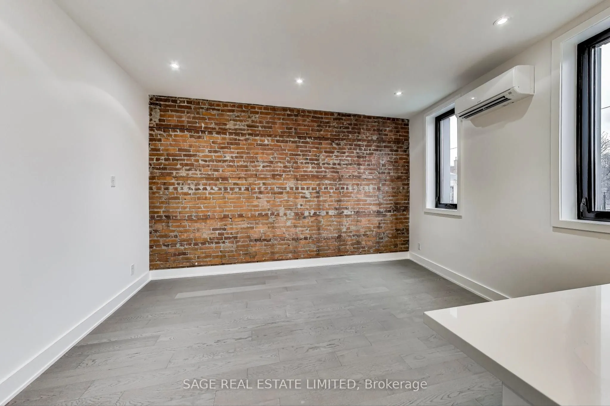 2551 Yonge Street #Upper
