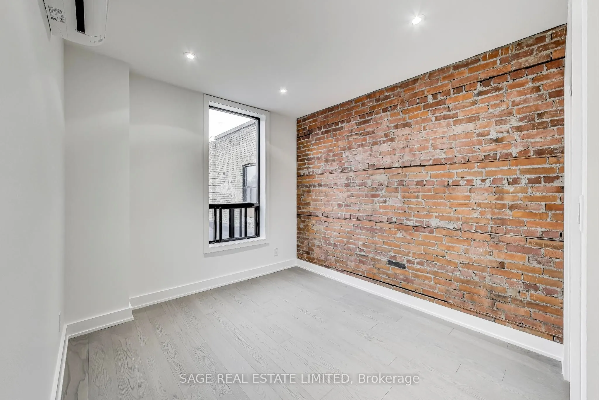 2551 Yonge Street #Upper