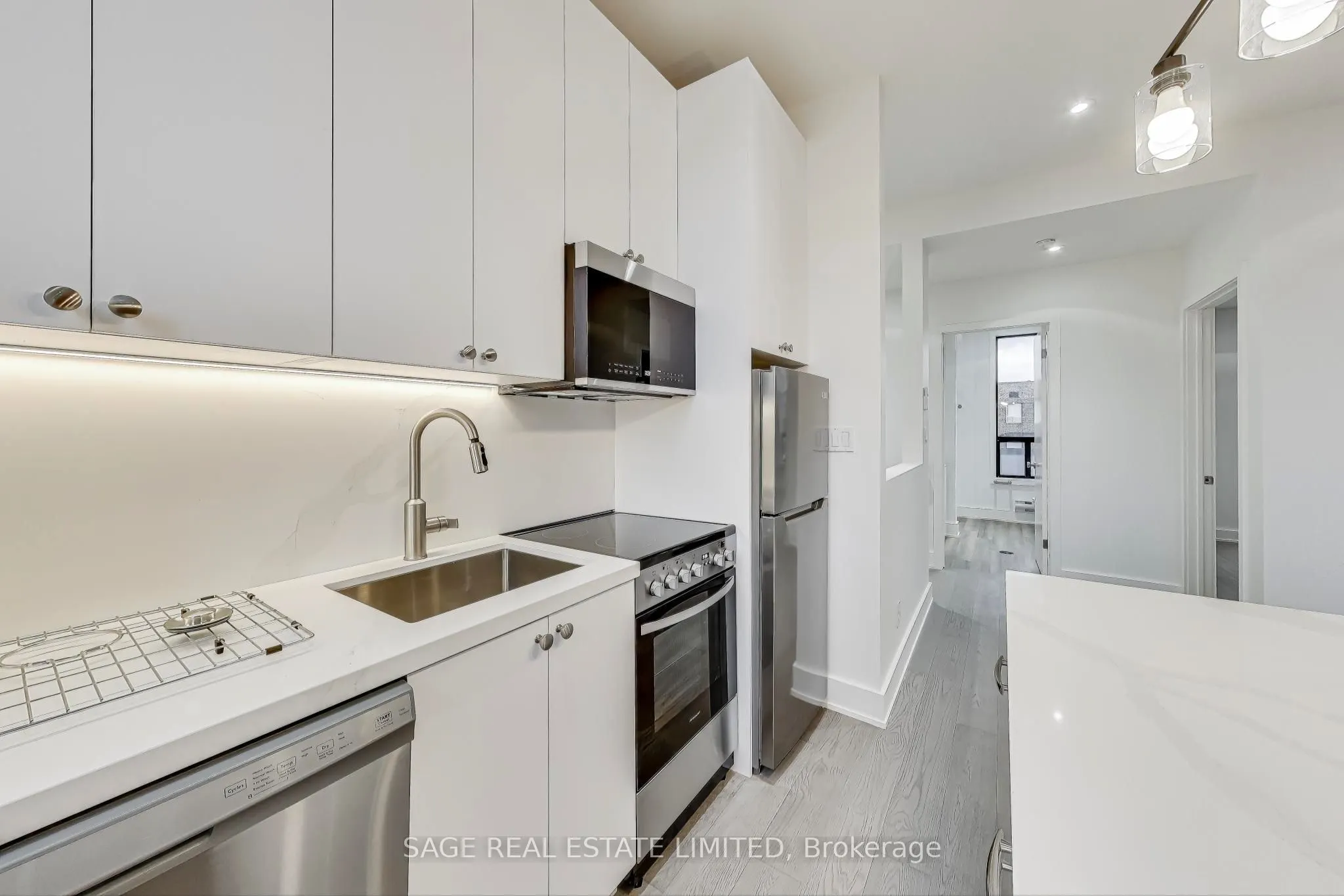 2551 Yonge Street #Upper
