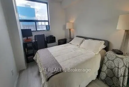 105 Mccaul Street #701