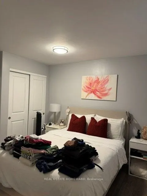 15 Maitland Place #208